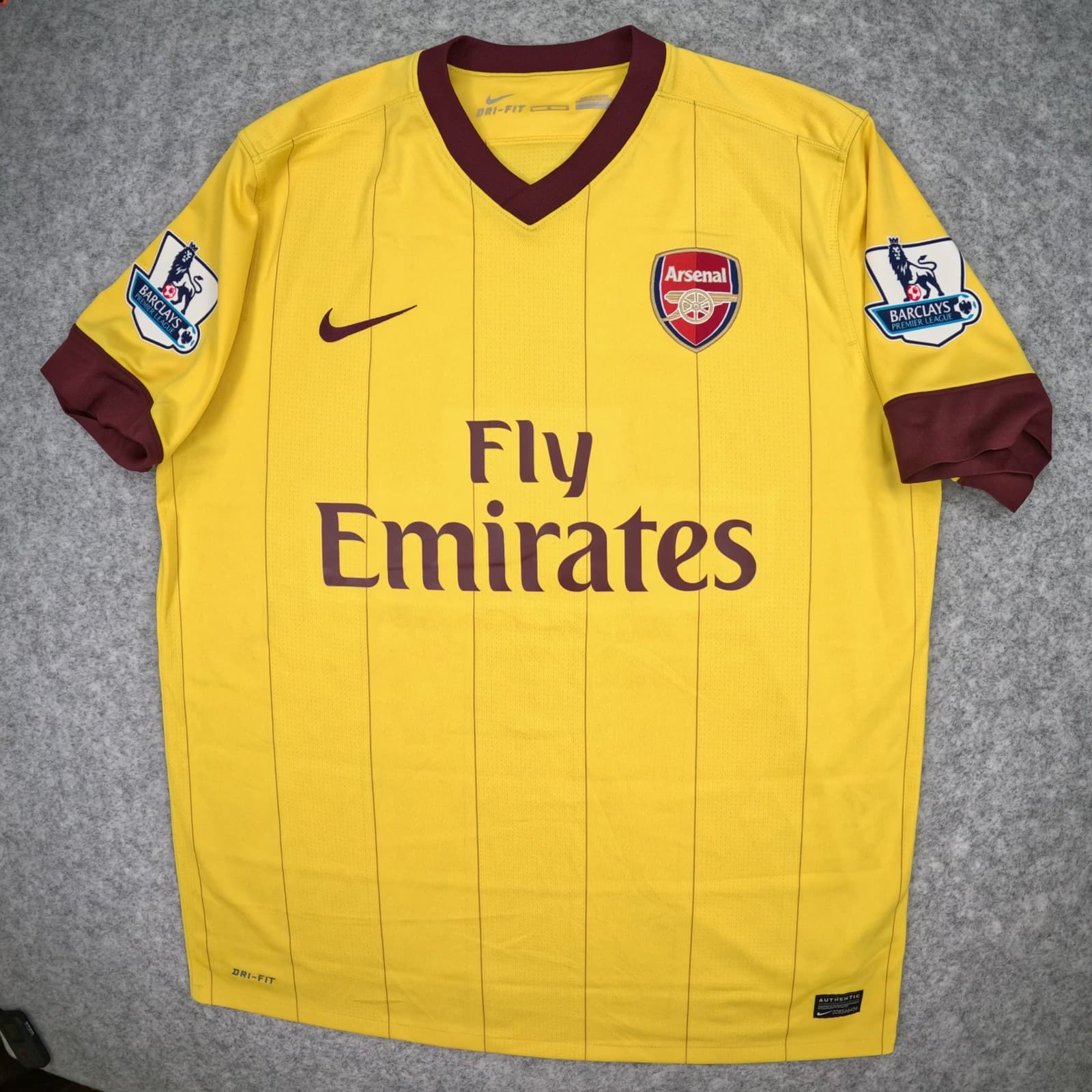 Arsenal Football Shirt Adult Large Yellow Away 2010 2013 Nike Diaby Jersey photo 2
