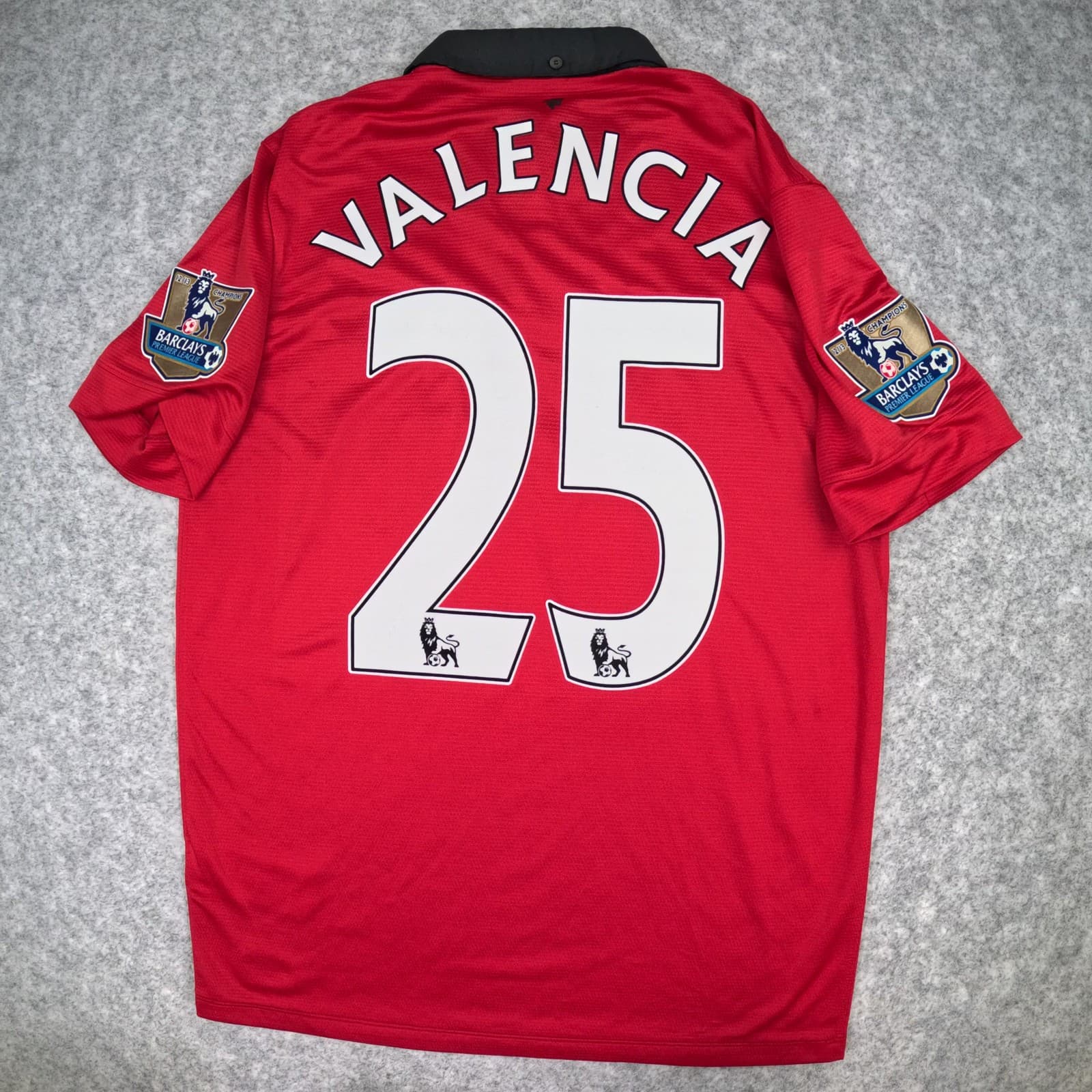 Manchester United Football Shirt Medium Red 2013 2014 Nike Valencia 25 Jersey photo 2