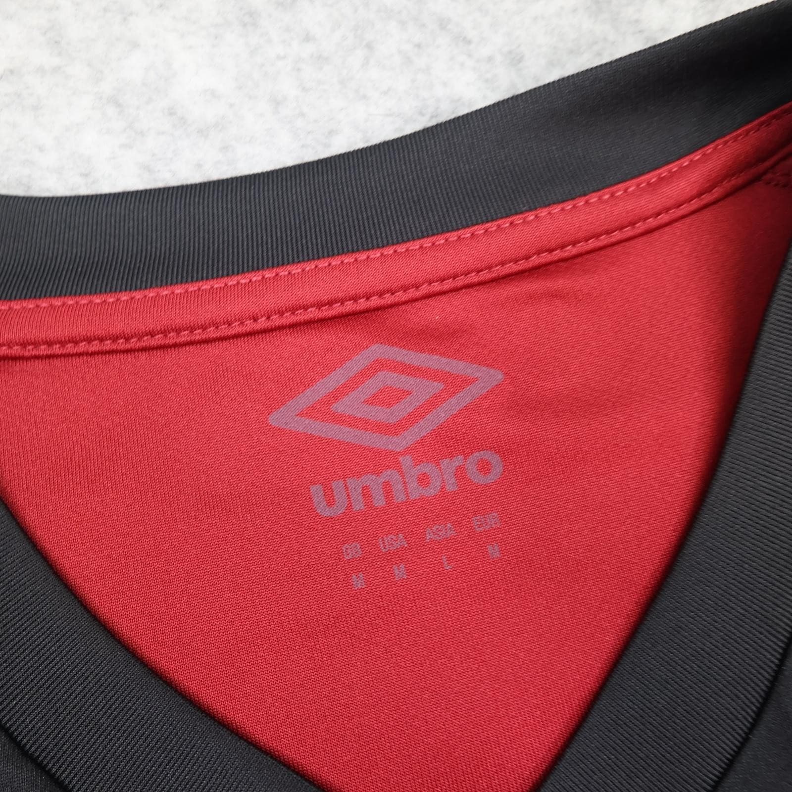 FC Nurnberg Shirt Mens Medium Red Black Home Bundesliga Football Umbro Jersey photo 6