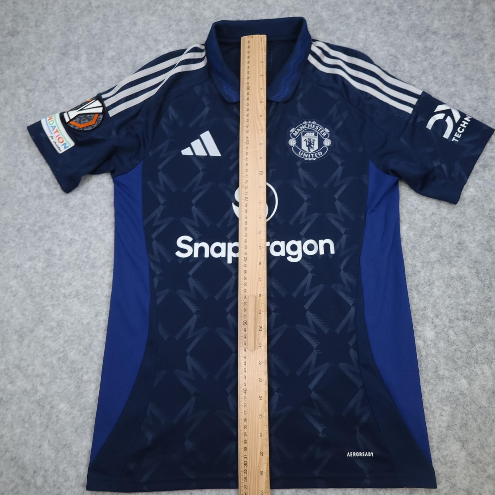 Manchester United Shirt Mens Medium Blue 3rd Kit 2024 2025 Adidas Snapdragon photo 13