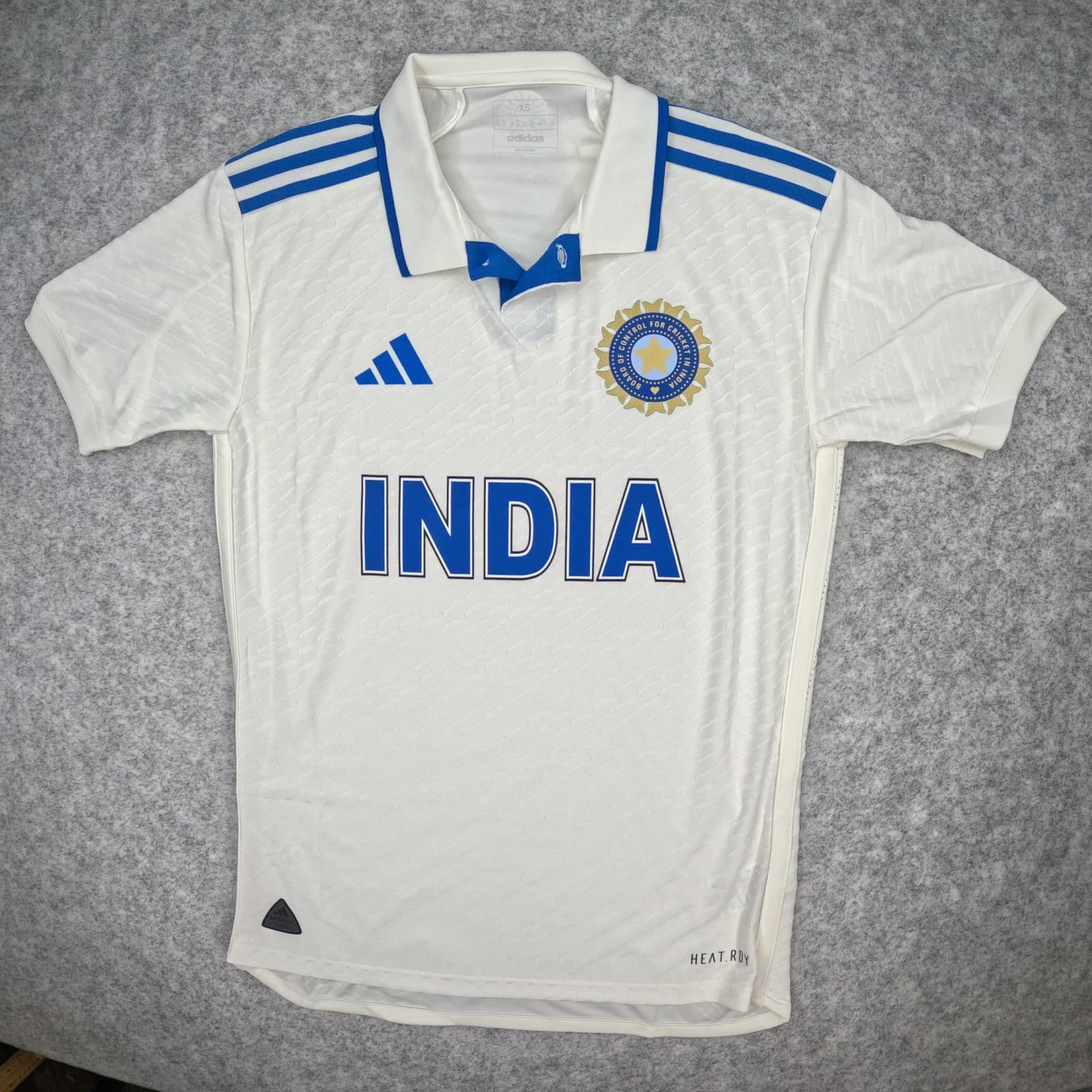India Cricket Jersey Extra Small Test 2023-24 adidas Button IW9425 Jersey XS