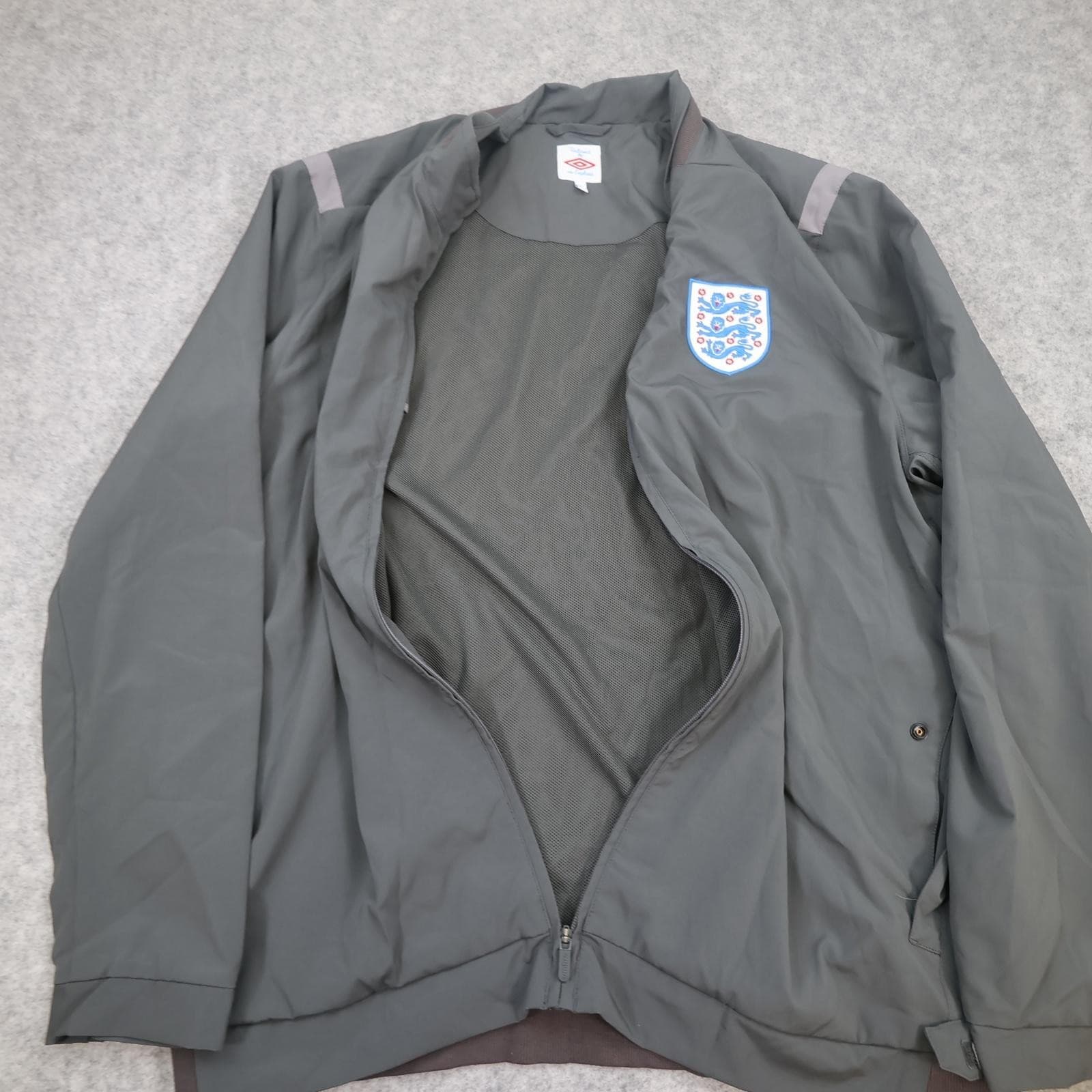 England Jacket Mens Extra Large Grey 2012 2013 Umbro Tailored England Track Top photo 6