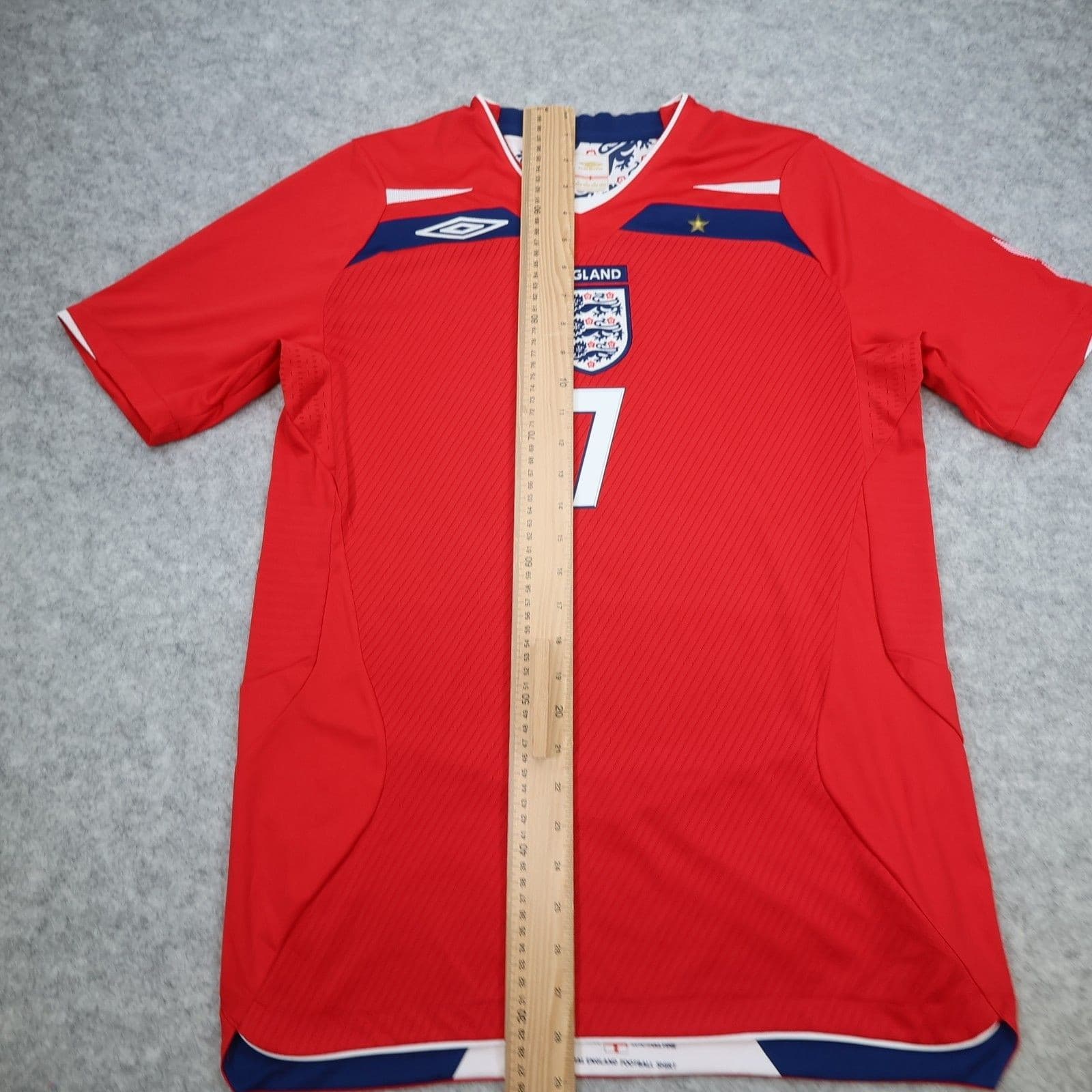 England Football Shirt Medium Red Away Kit 2008 2010 Jersey David Beckham 7 photo 13