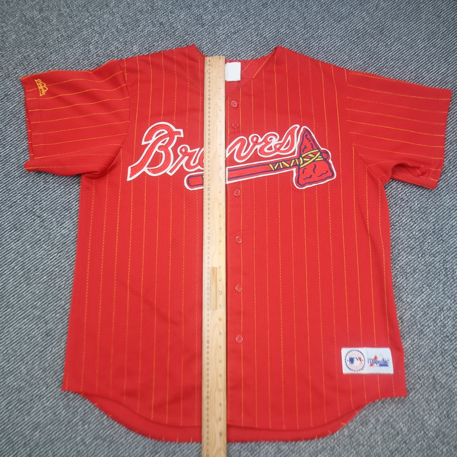 Vintage Atlanta Braves Jersey Extra Large Red Majestic Baseball MLB Shirt photo 9