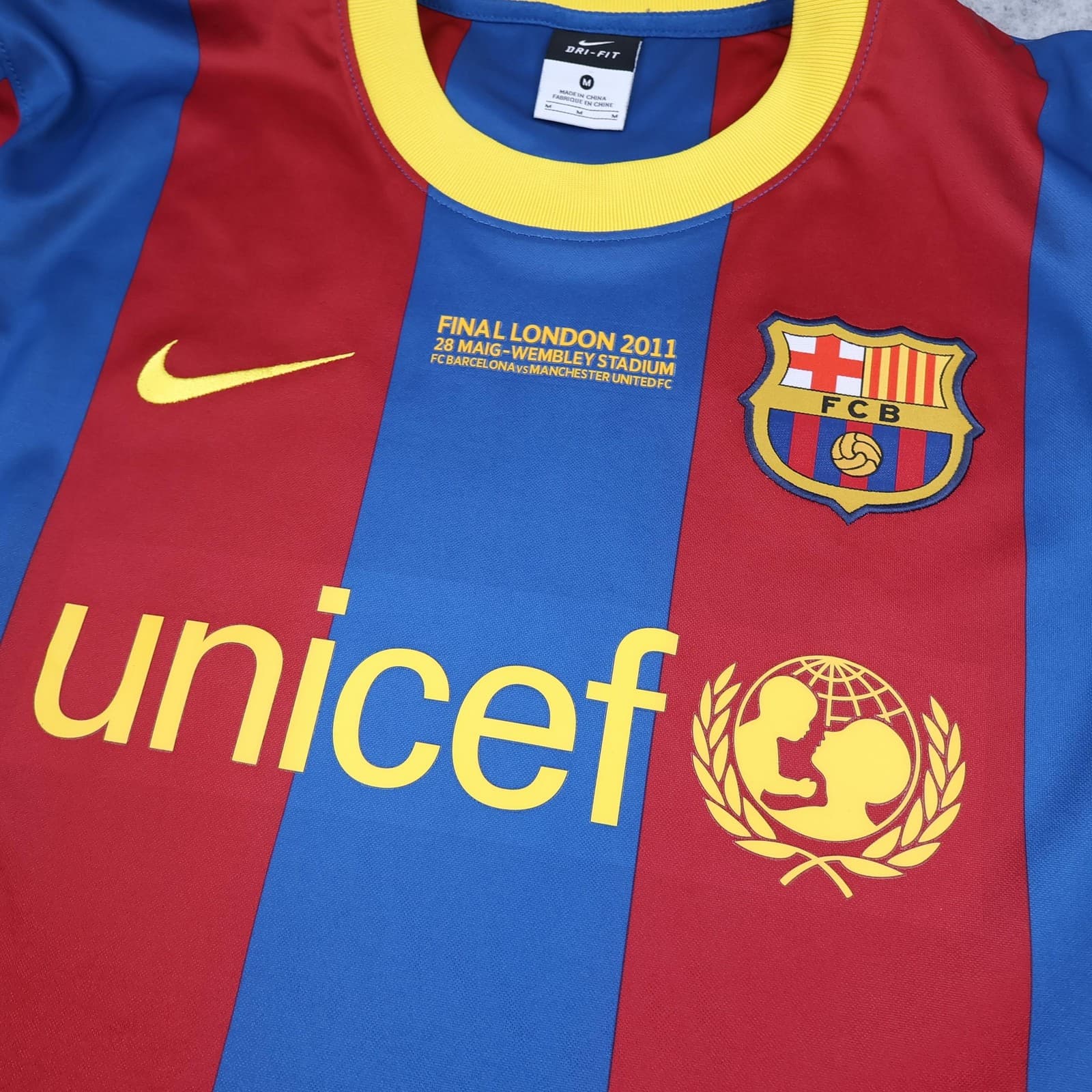 Barcelona Shirt Mens Medium Blue Home 2010 2011 Nike Messi 10 Soccer Jersey photo 3