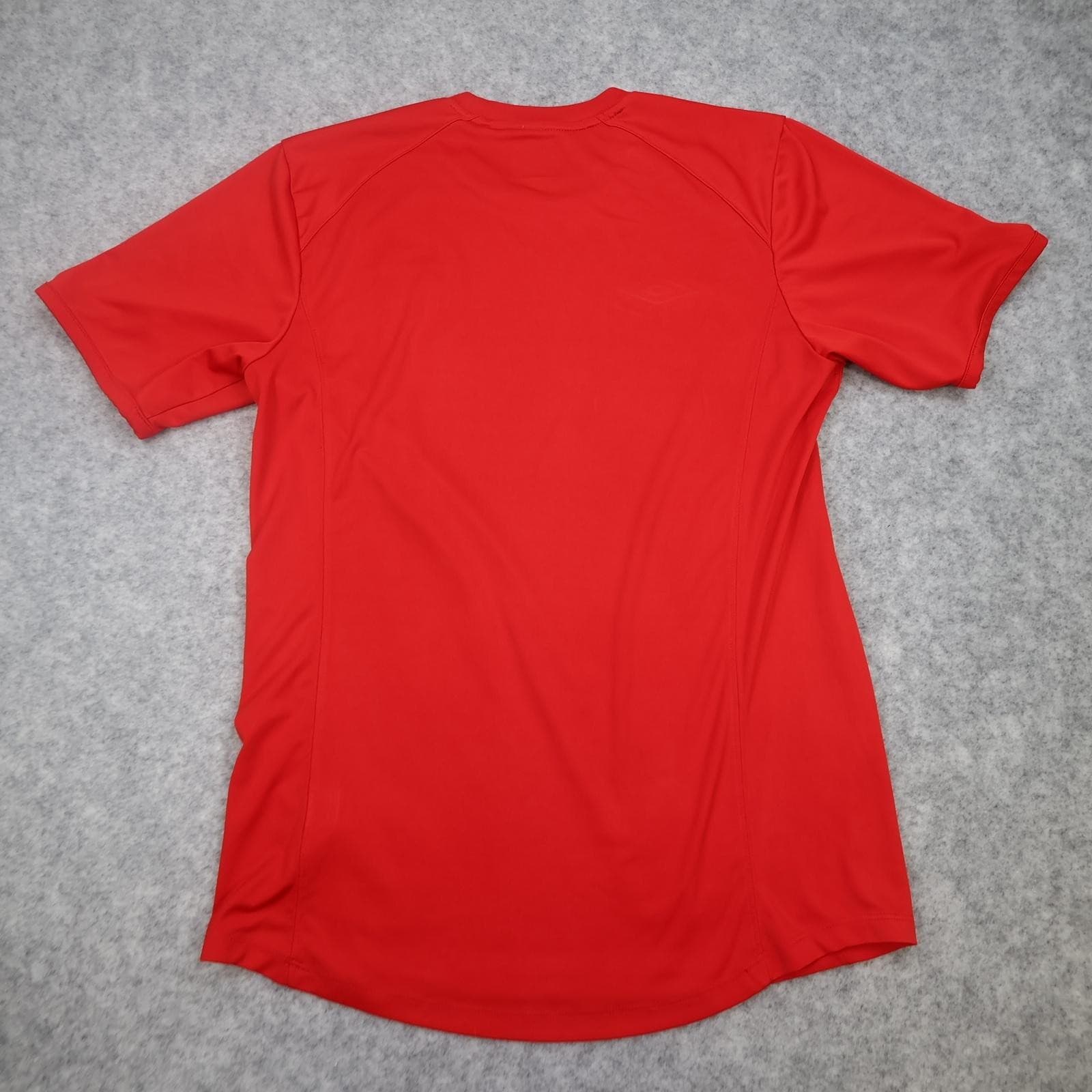 England Away Shirt Mens Medium Red 2010 2011 Umbro Tailored Soccer Jersey photo 2