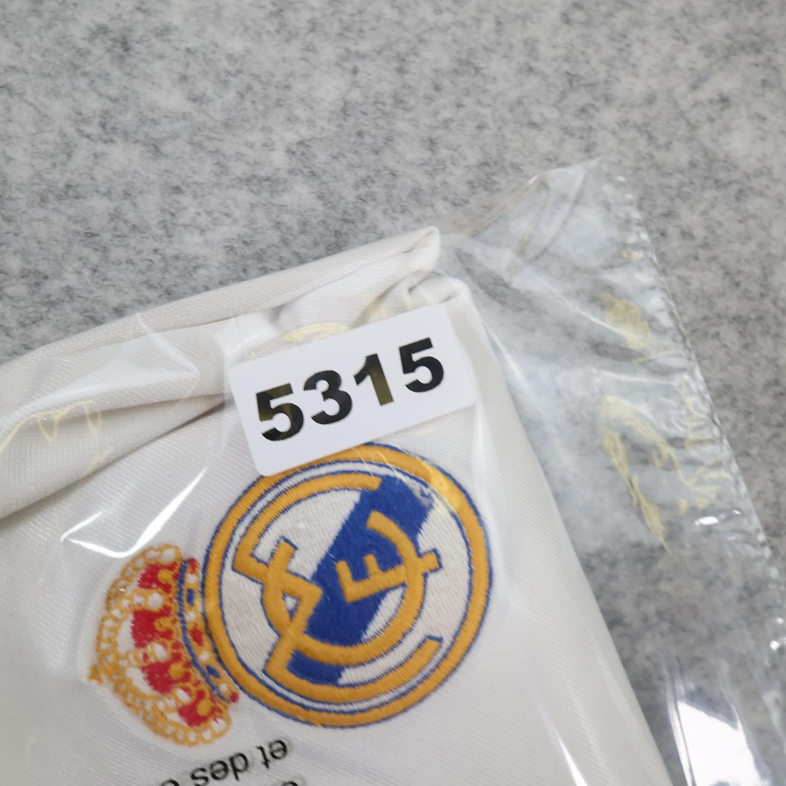 Vintage Real Madrid Shirt Mens Medium White Home 2004 2005 Adidas Siemens Mobile photo 18