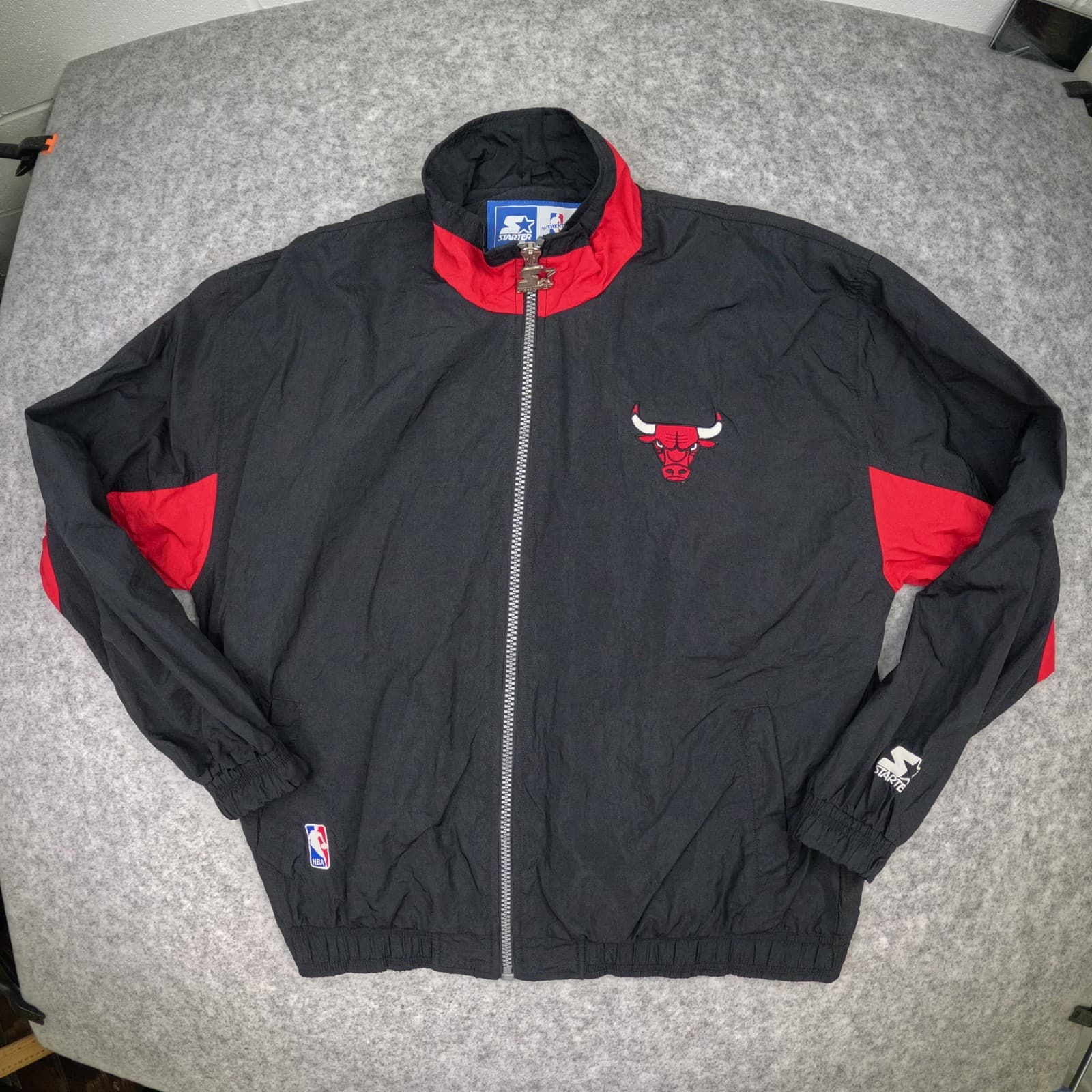 Chicago Bulls Jacket Mens Medium Black Starter Long Sleeve Basketball Zip 90s photo 3
