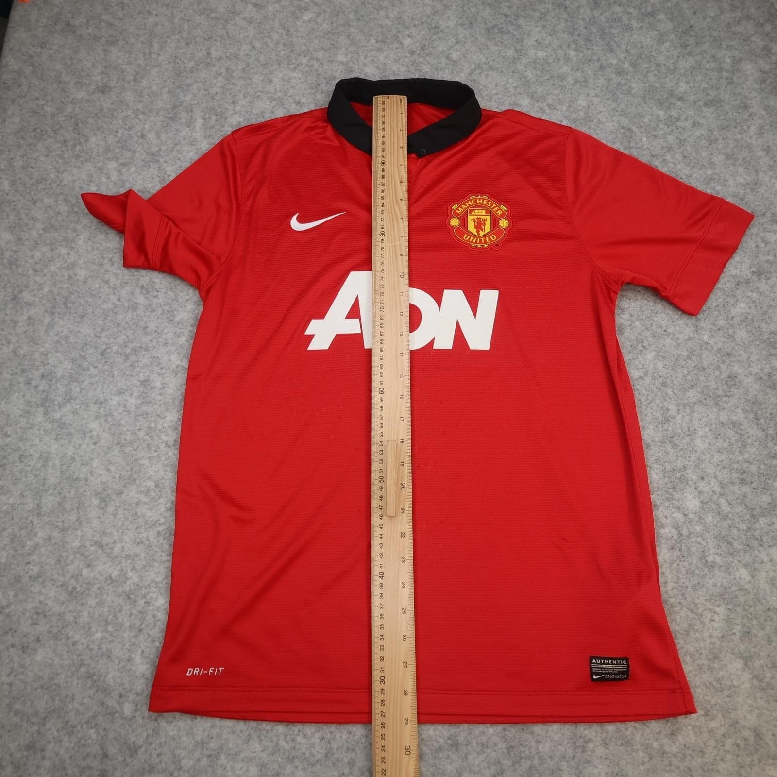 Manchester United Shirt Mens Large Red Home 2013 2014 Football Nike V Persie 20 photo 15