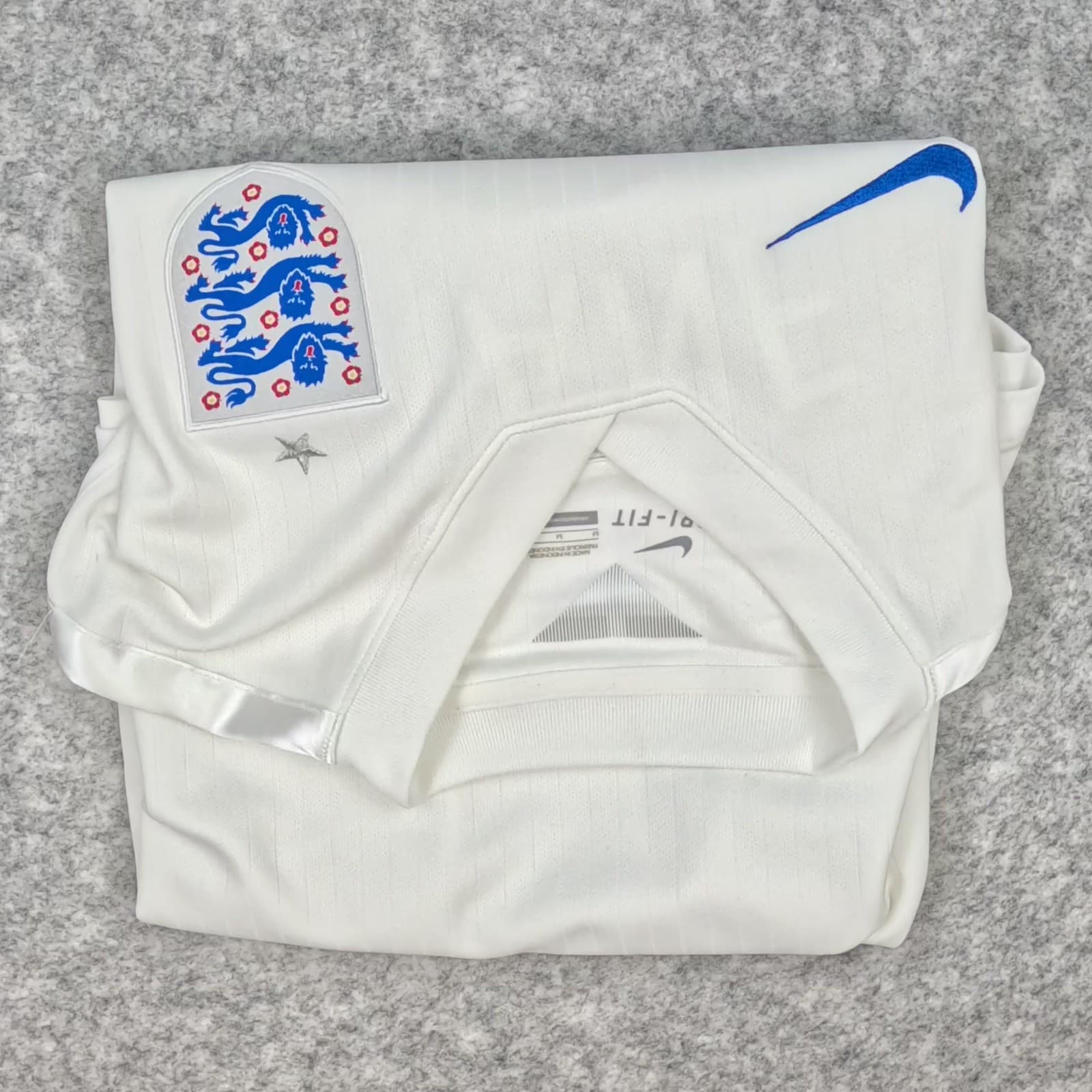England Football Shirt Medium White Home 2014 2015 Nike Harry Kane 9 Jersey photo 5