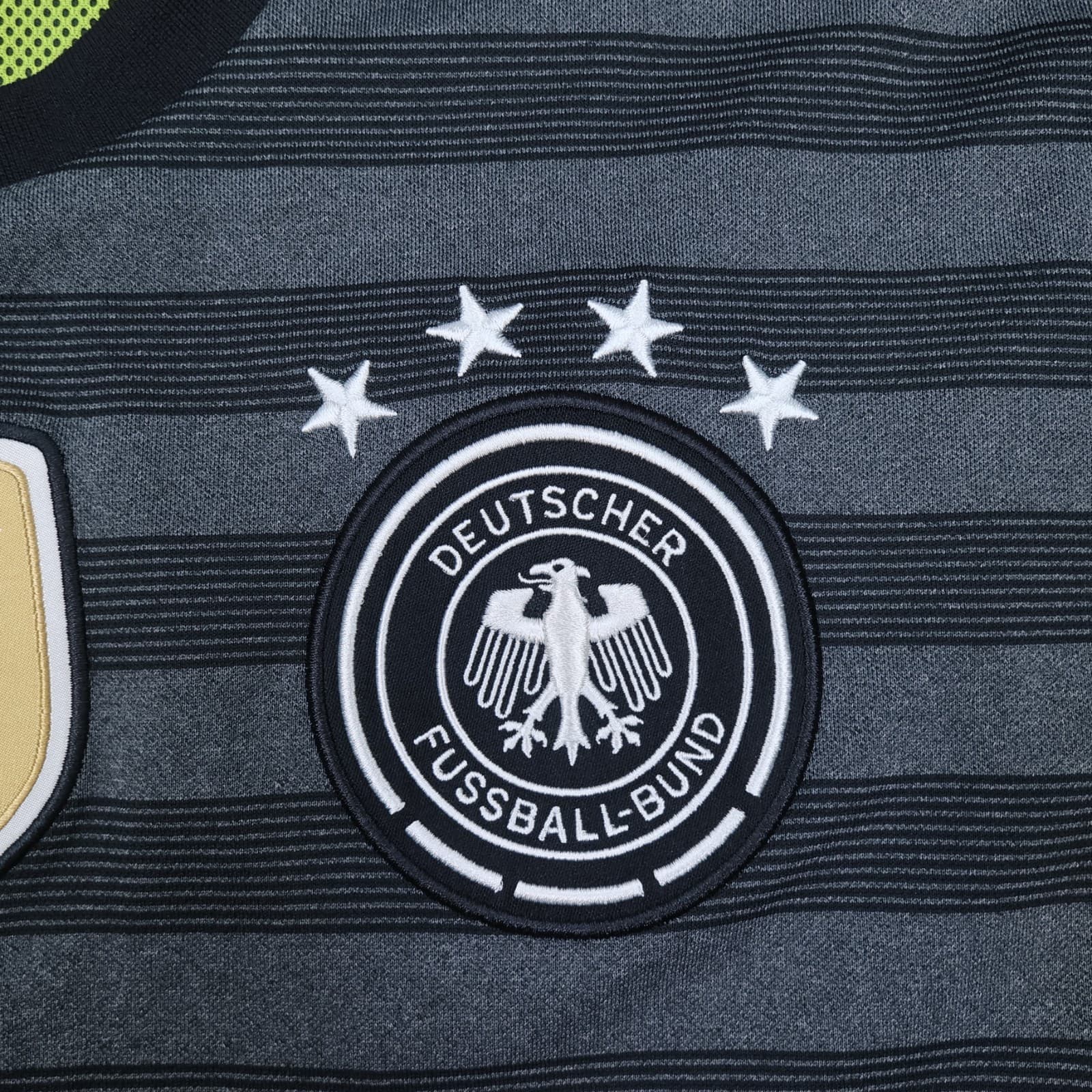 Germany Football Shirt Large Black Away Kit 2016 17 Jersey World Cup Deutschland photo 4