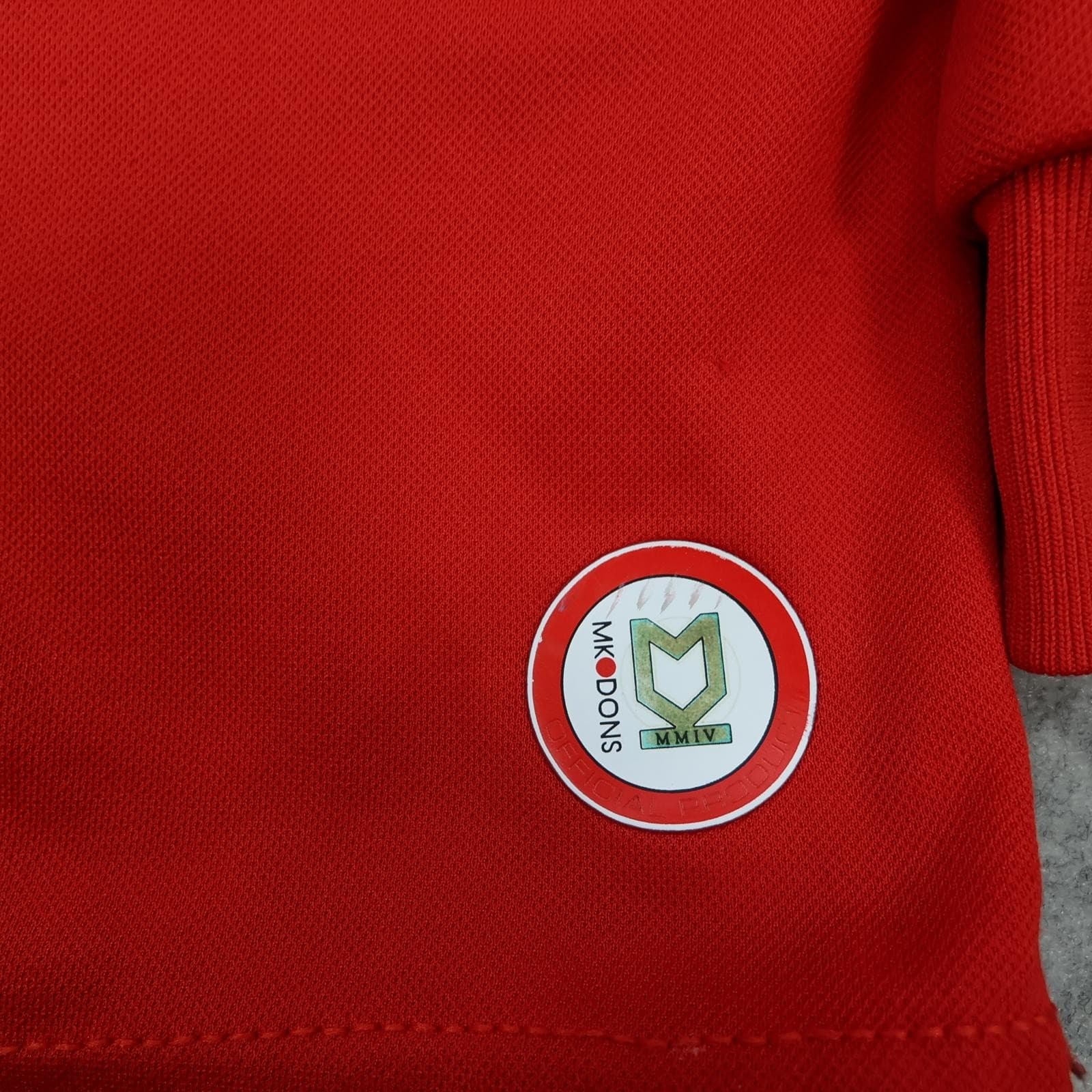 Milton Keynes Dons Training Top Youth XXS Red Football Errea MK Dons Jersey photo 5