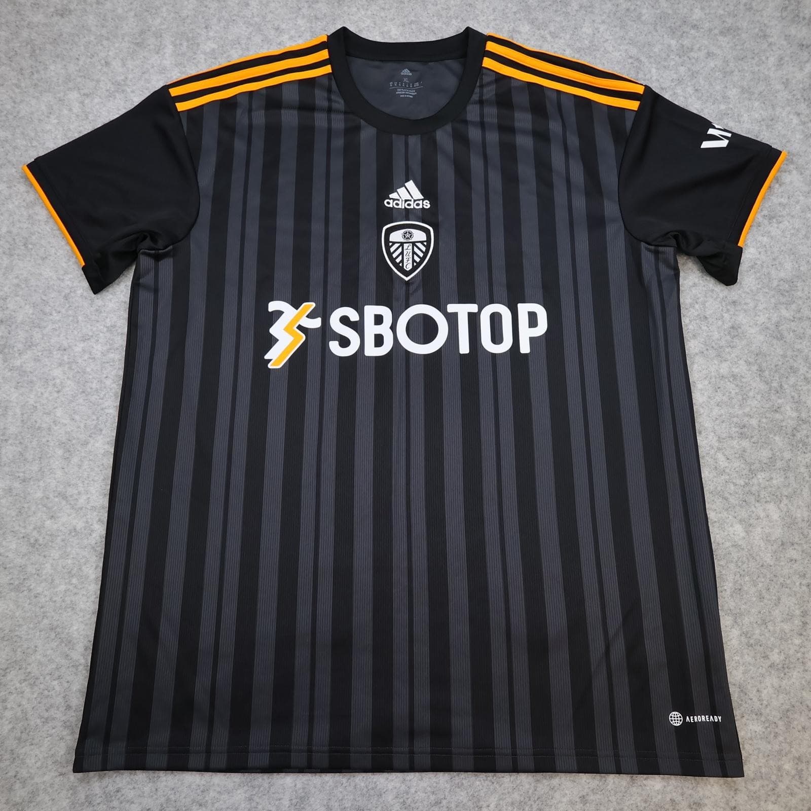Leeds United Shirt Mens XL Black 3rd Kit 2022 2023 EPL Football Adidas SBOTOP