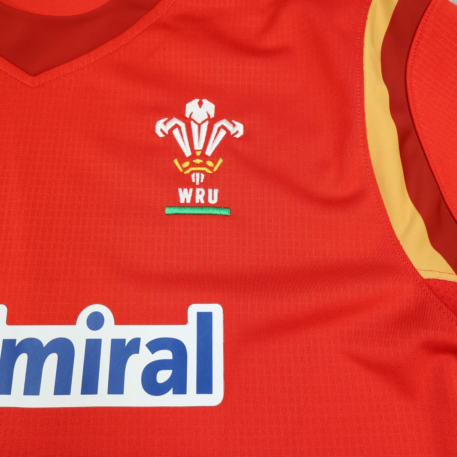 Wales Rugby Shirt Mens Large Red Rugby Union Under Armour Admiral 2016 Jersey photo 5