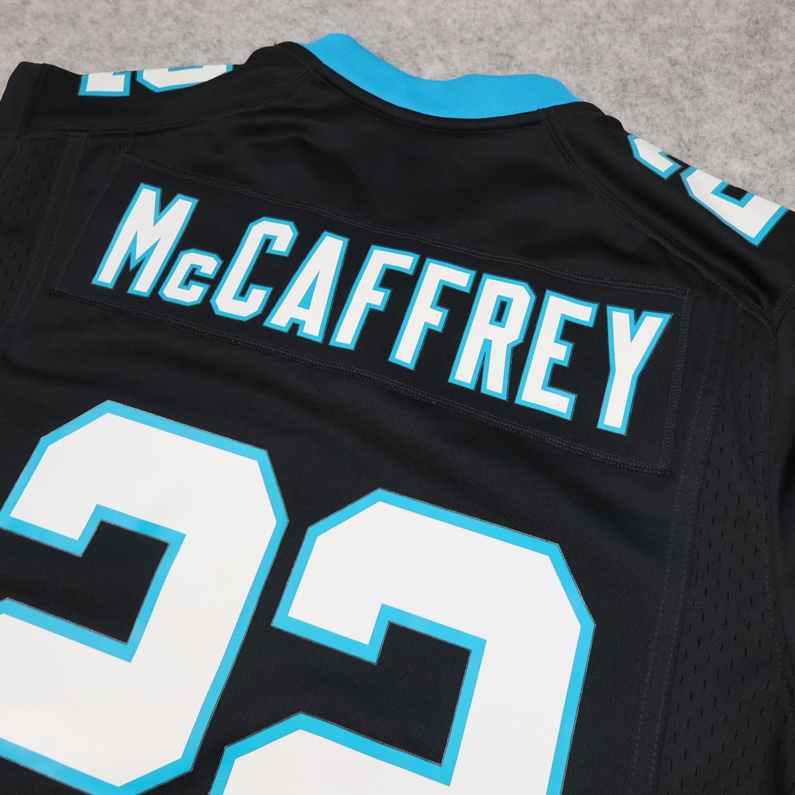 Carolina Panthers Shirt Mens Small Black NFL 2017 2018 Nike McCaffrey 22 Jersey photo 8