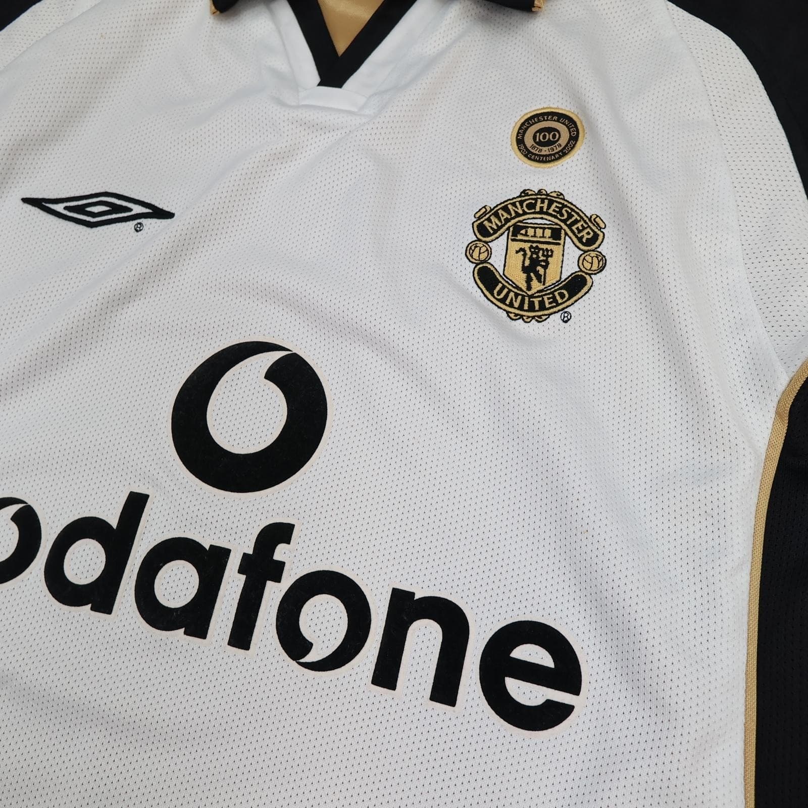 Vintage Manchester United Shirt Mens Small White Away Football Umbro Vodafone photo 5