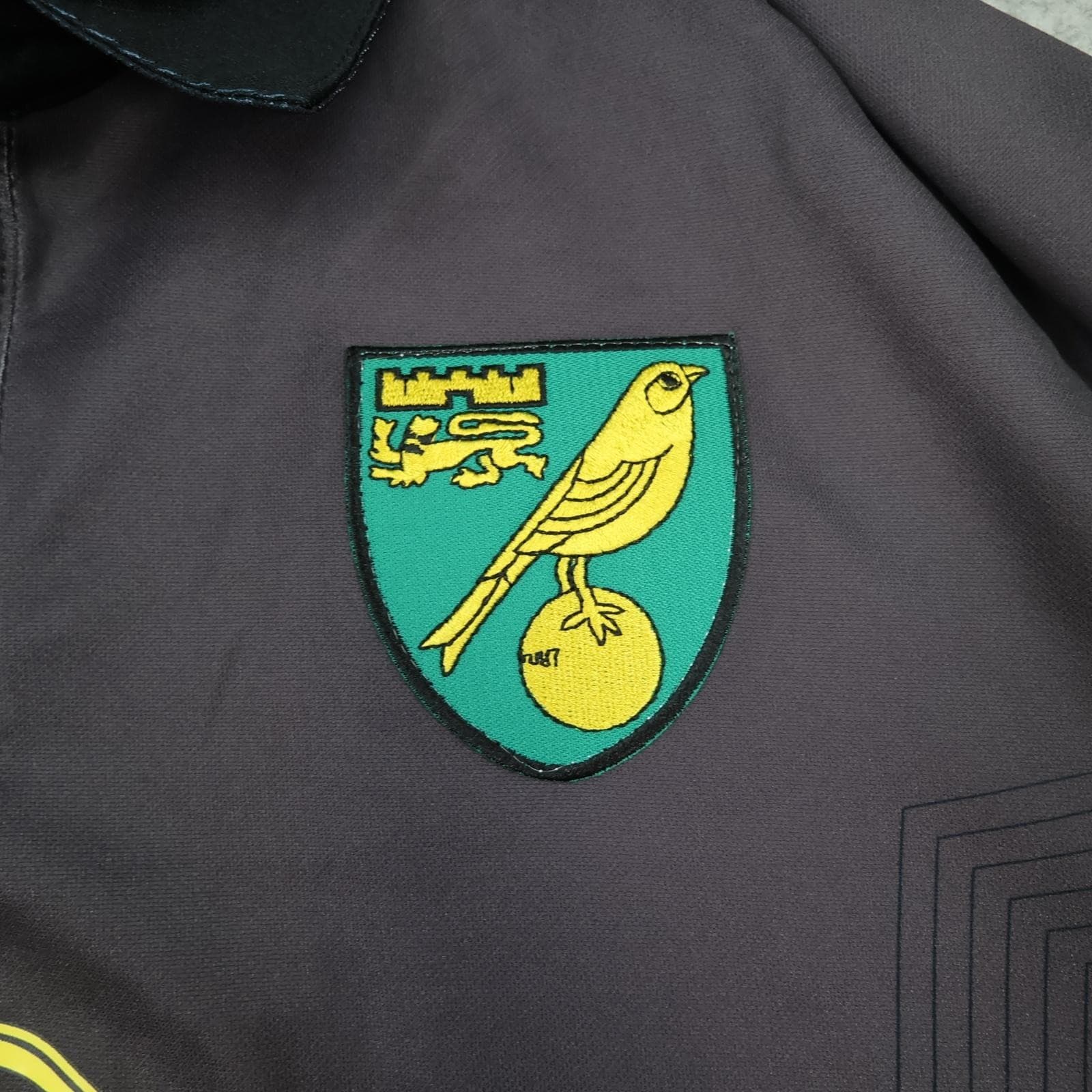Norwich City Shirt Mens 3XL Grey Third Kit 2019 2020 Errea Dafabet Jersey photo 3