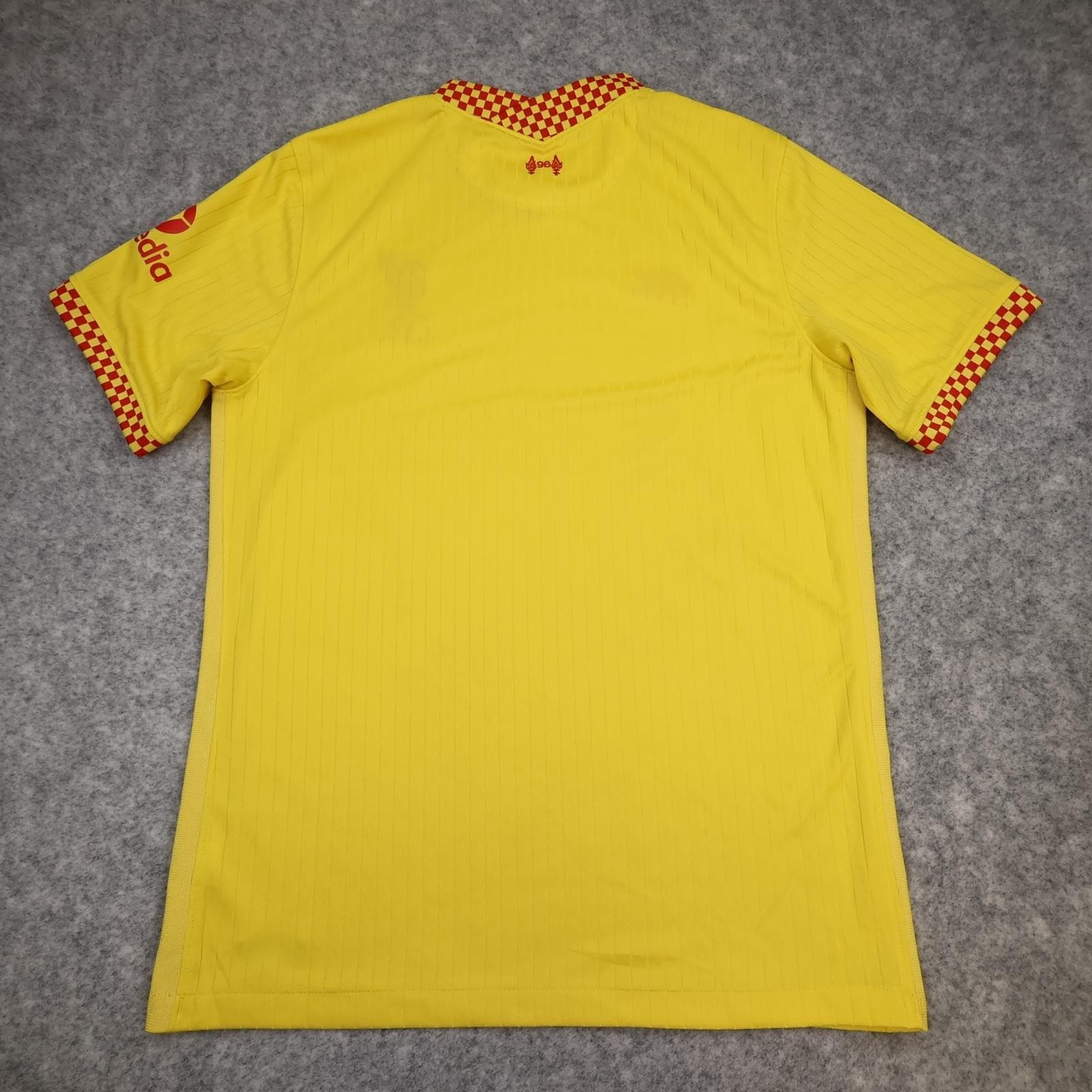 Liverpool Shirt Mens Medium Yellow Third 2021 2022 Football Nike Soccer Jersey photo 2