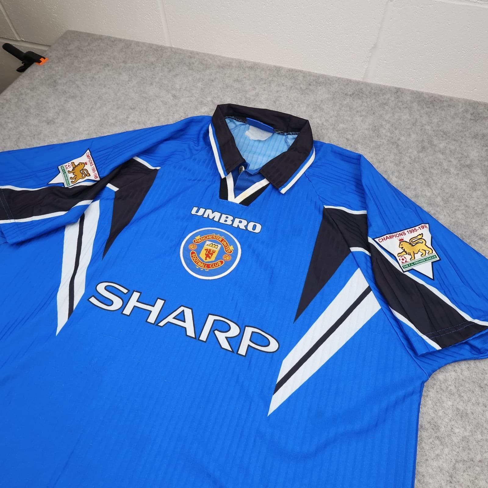 Manchester United Football Shirt 2XL Blue Third 1996 1998 Umbro Beckham 10 photo 5
