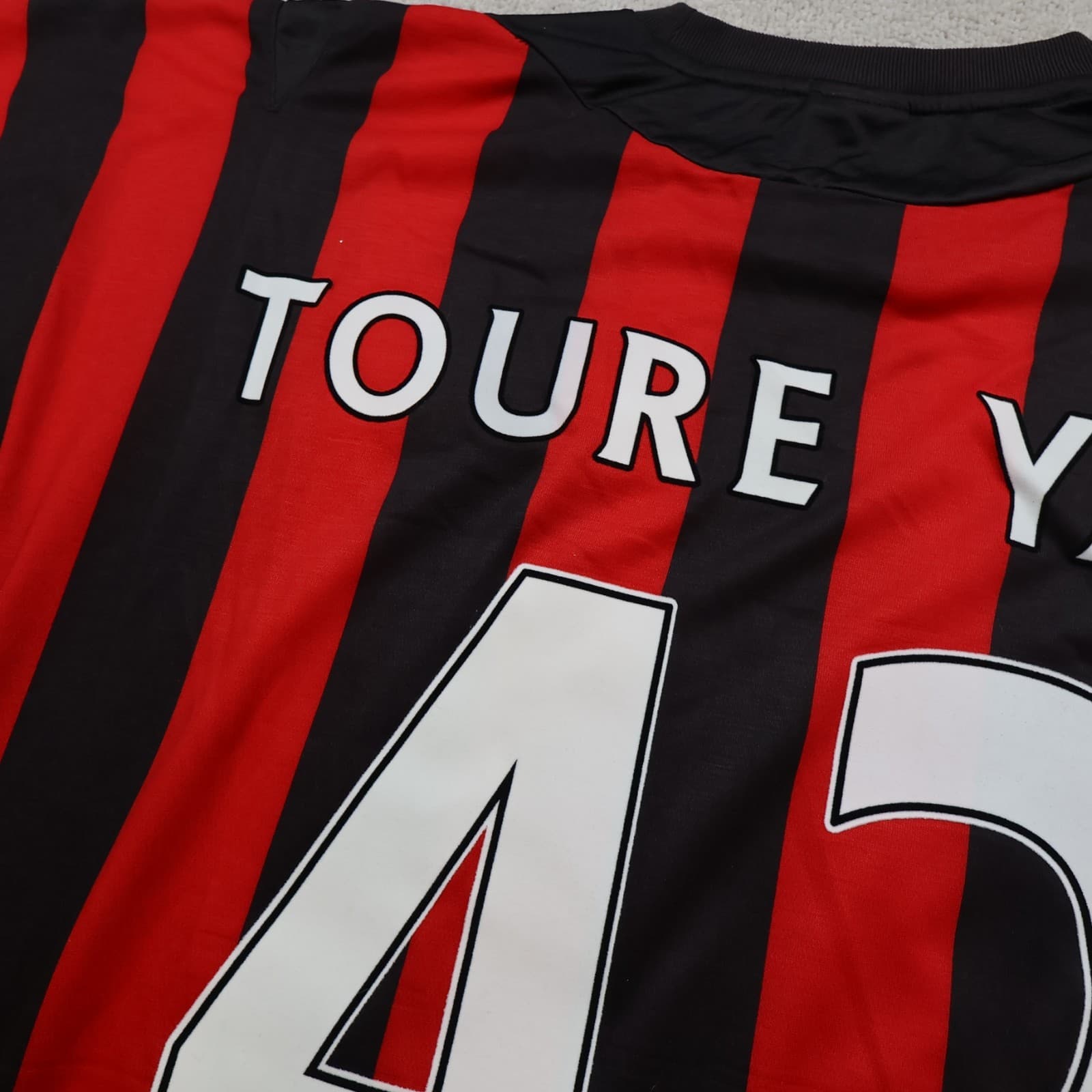 Manchester City Shirt Large Red Away Kit 2011 2012 Yaya Toure Jersey 42" Jersey photo 7
