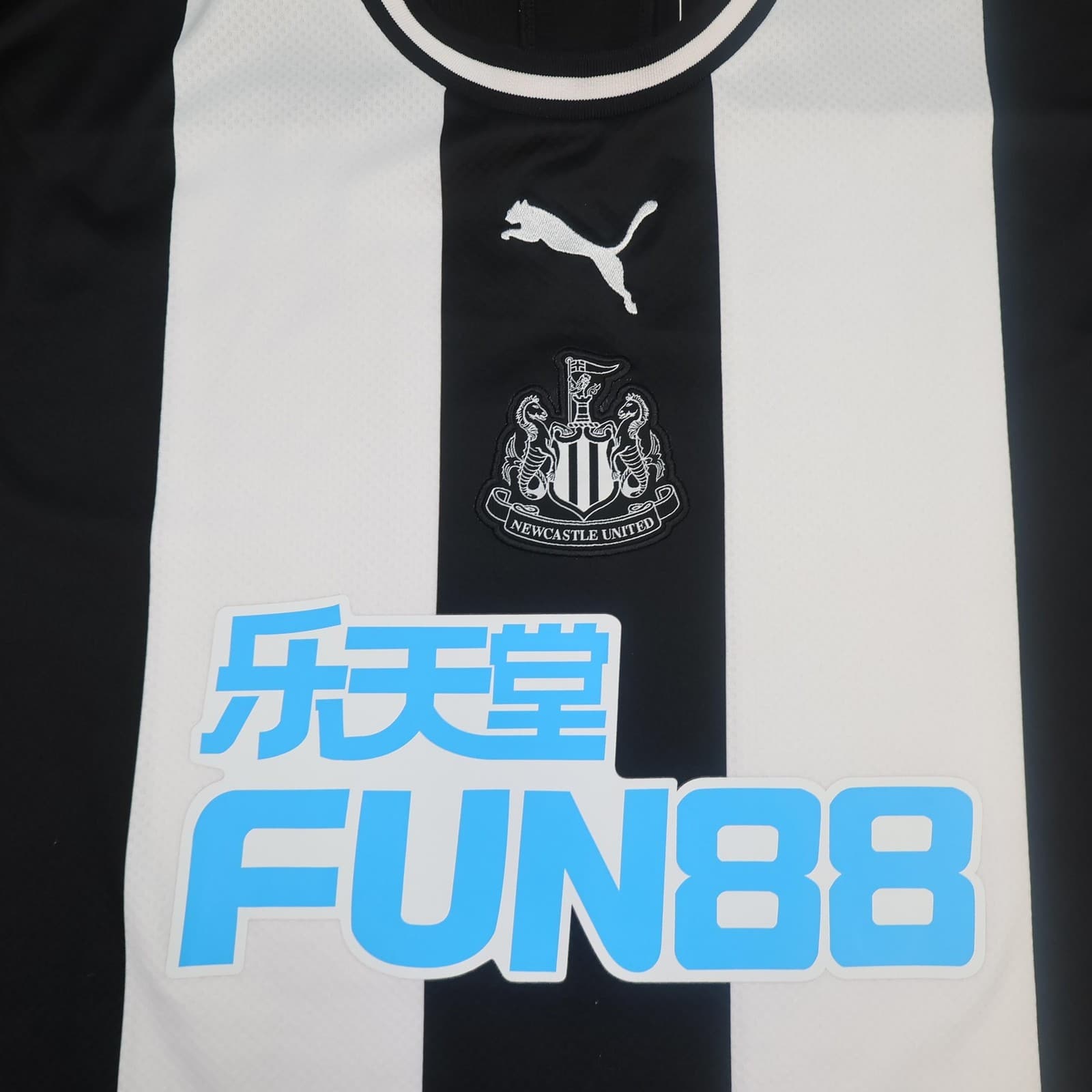 Newcastle United Shirt Mens 2XL Black Home 2019 2020 Football Puma FUN88 Jersey photo 3
