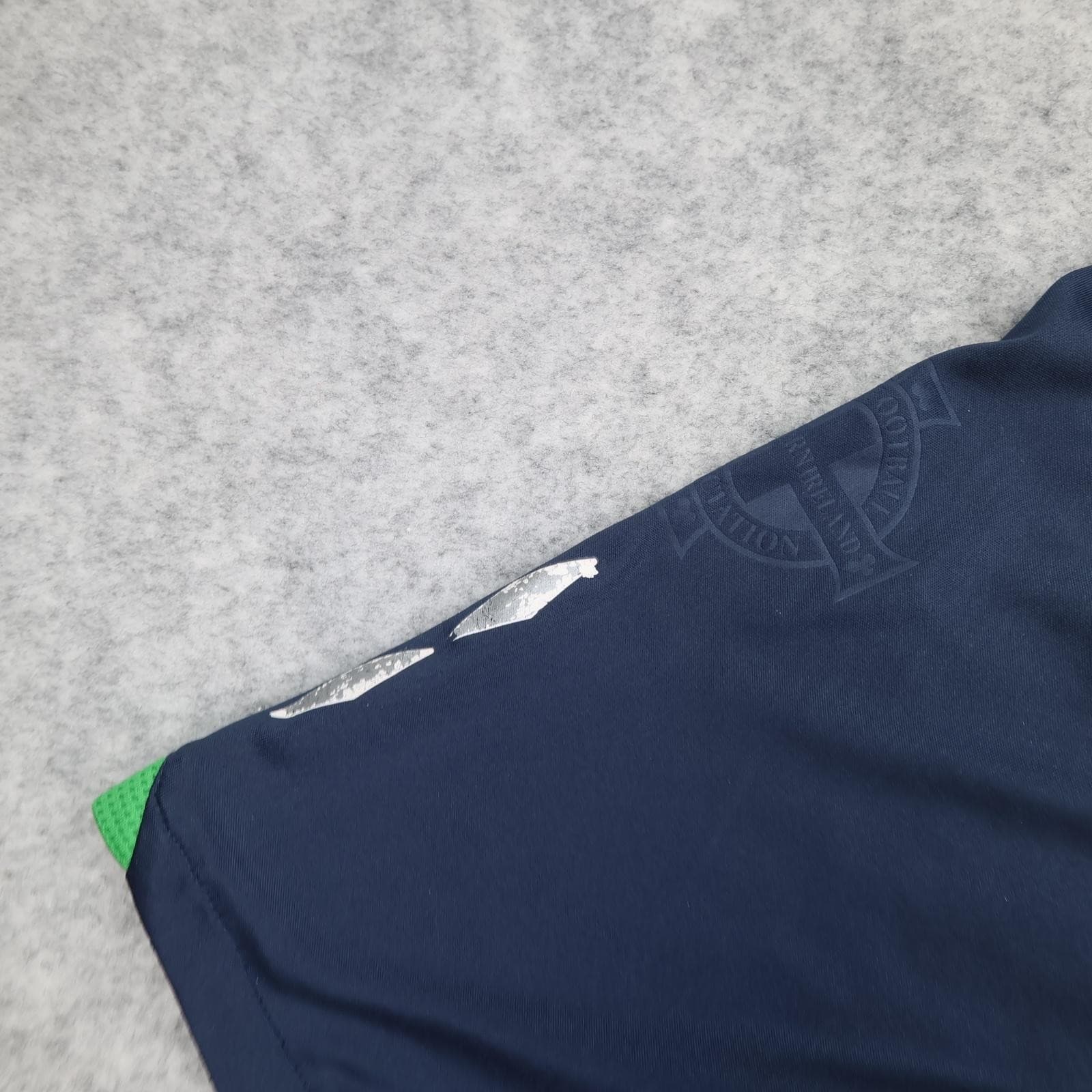 Northern Ireland Shirt Mens Medium Away 2009 2010 Football Jersey Umbro photo 7