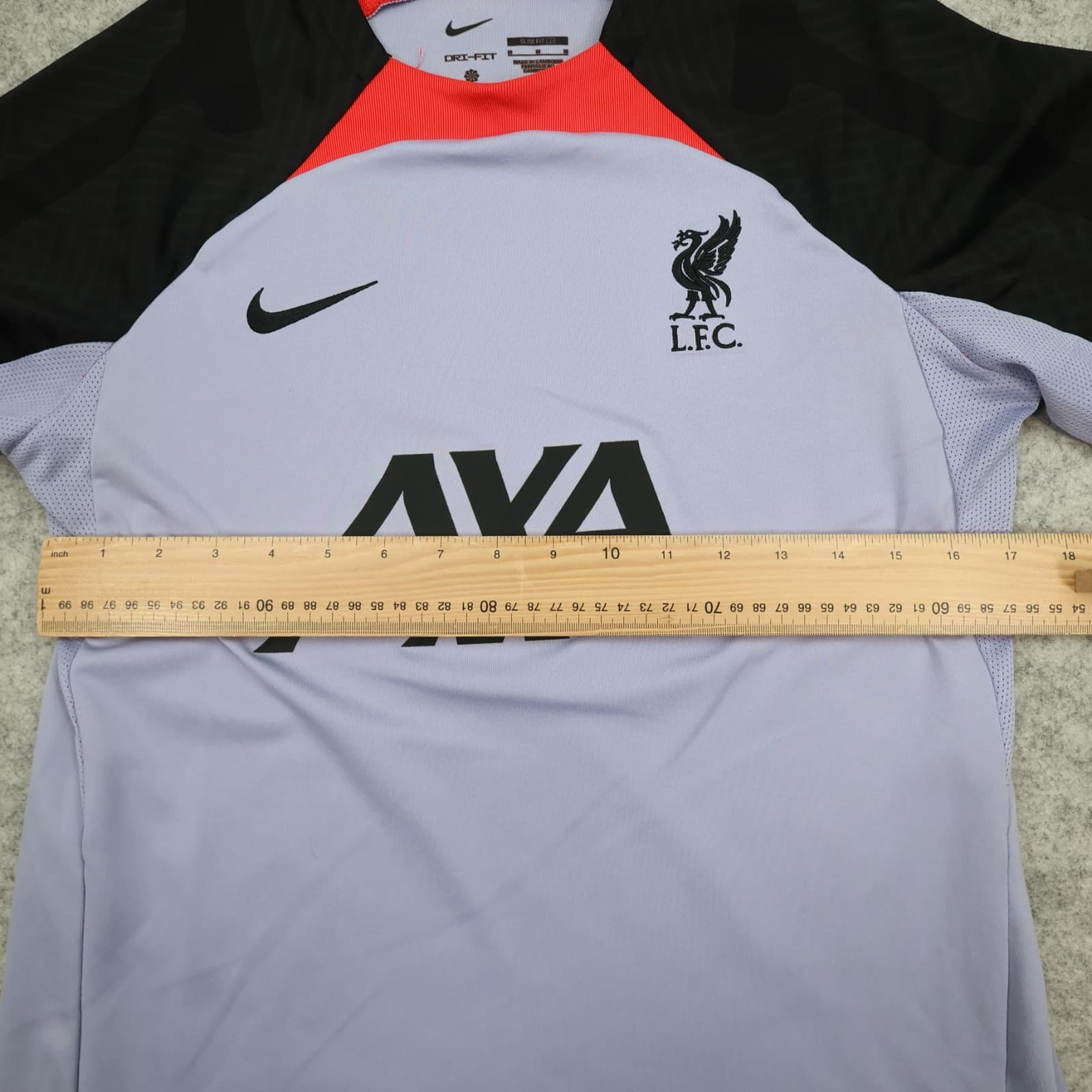 Liverpool Shirt Medium Purple Training Kit 2022 2023 Nike Soccer Jersey photo 9