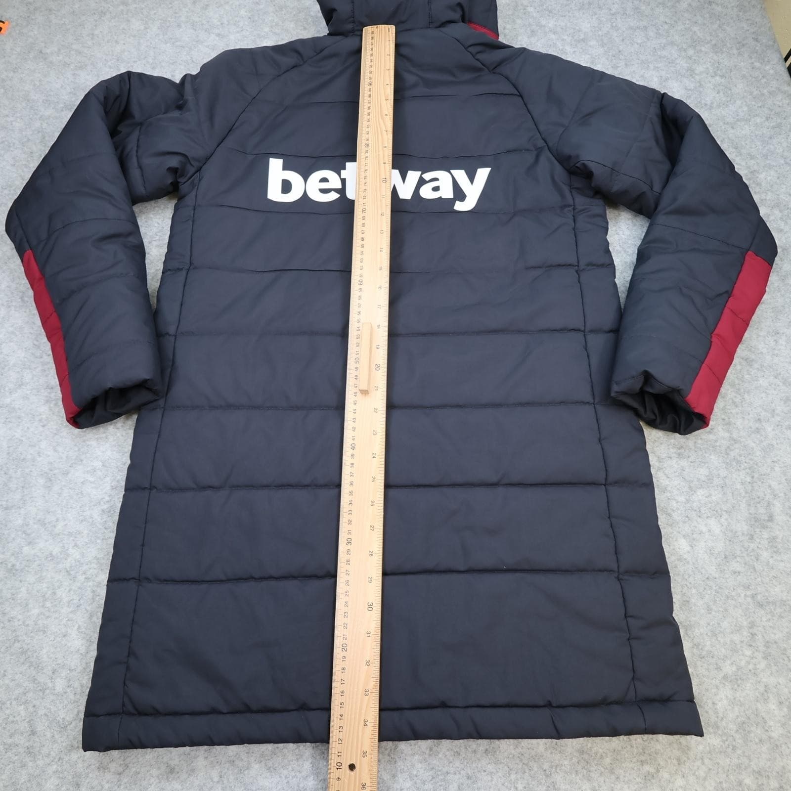 West Ham United Jacket Mens Medium Navy EPL Football Umbro Hooded Padded Coat photo 10