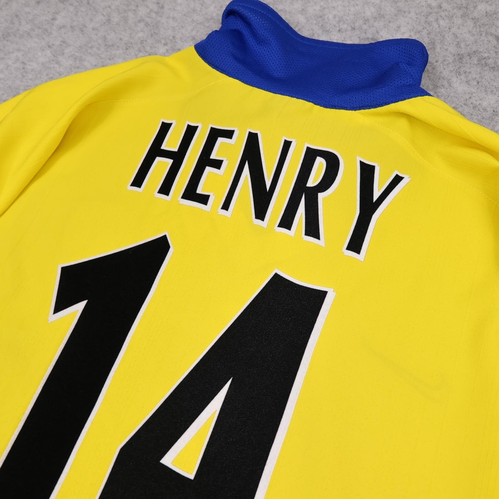Arsenal Away Shirt XL Long Sleeve Yellow 2002 2004 Nike Henry 14 Soccer Jersey photo 9