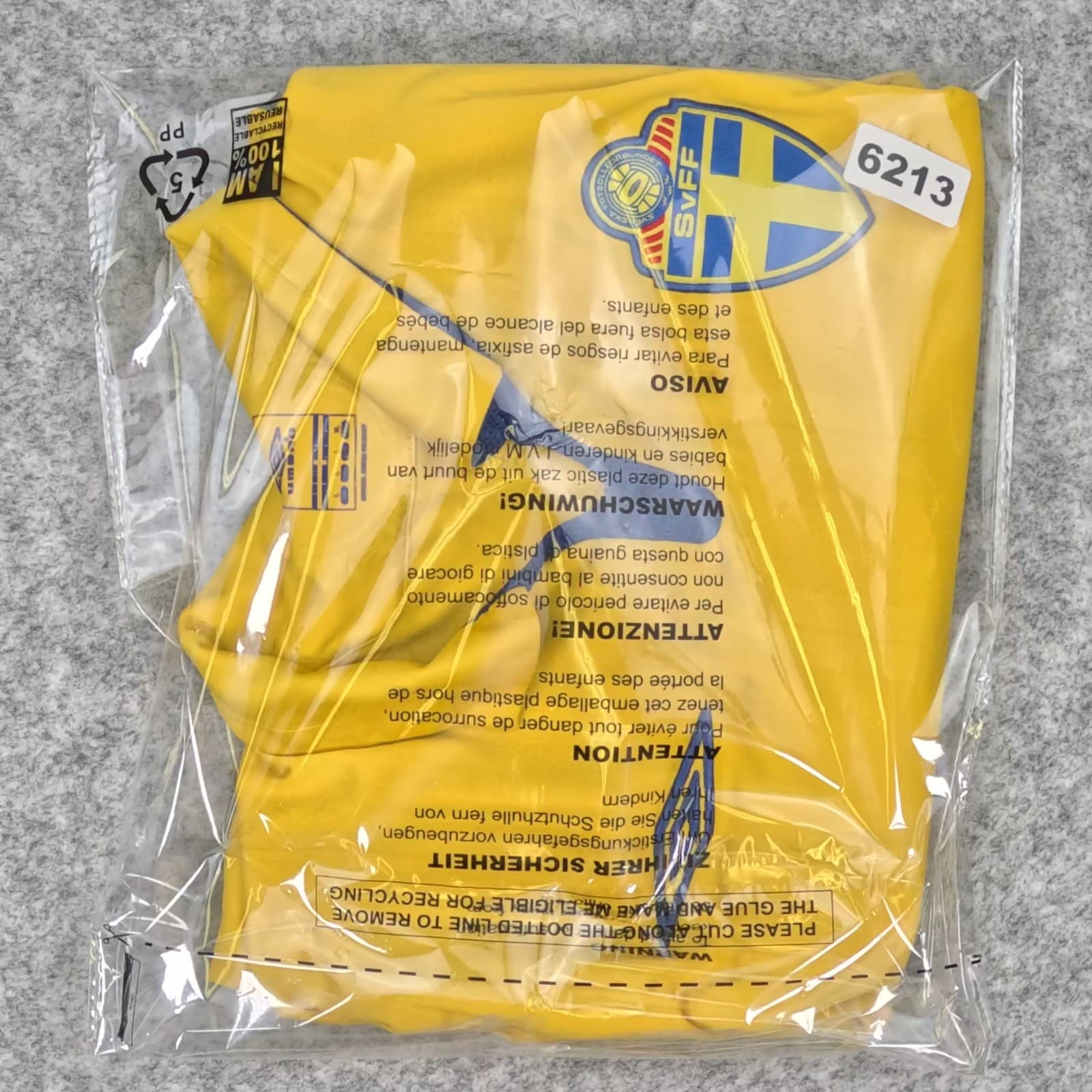 Sweden Football Shirt Large Yellow Home 2009 2010 Umbro Soccer Jersey photo 6