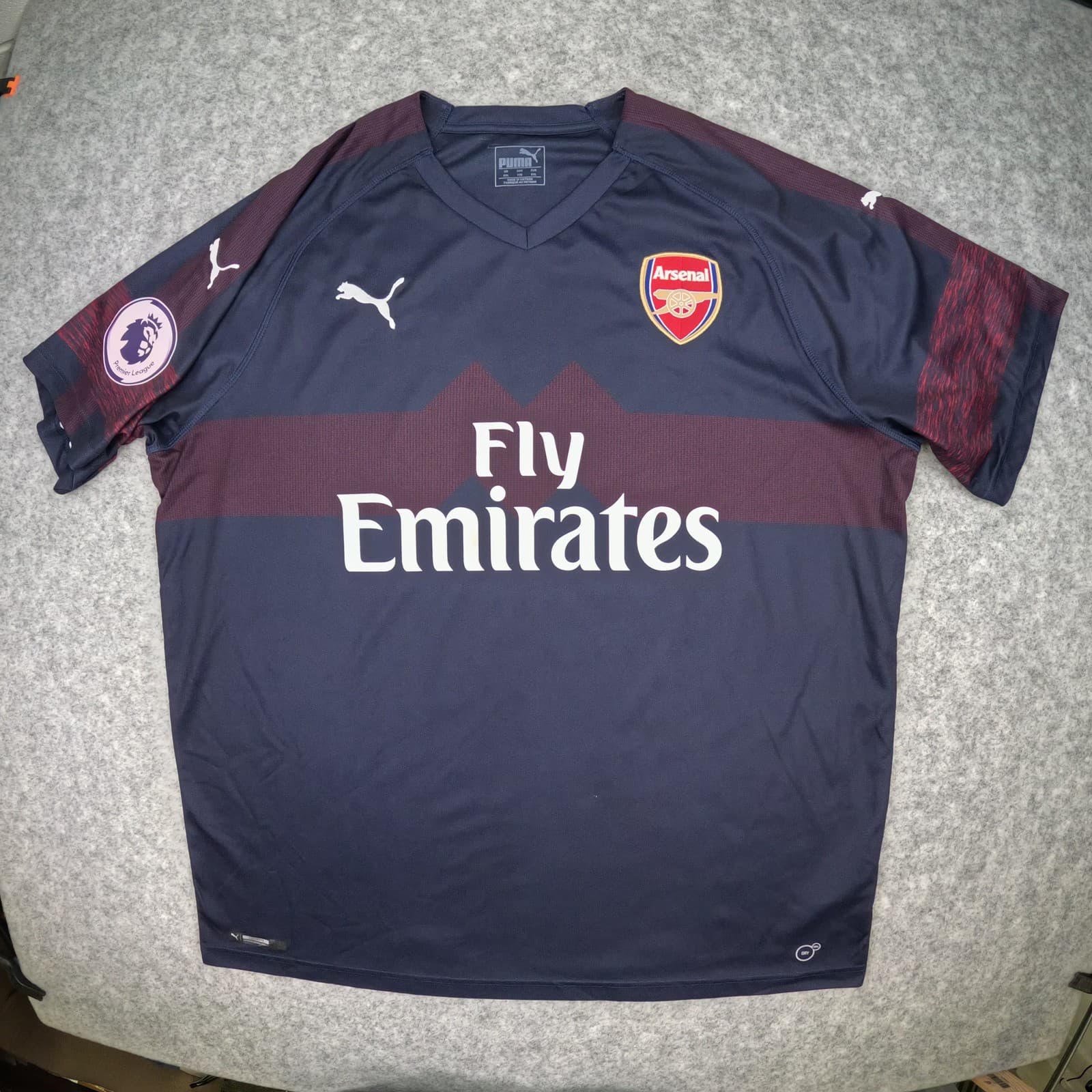 Arsenal Football Shirt Navy Away 2018 19 Puma Xhaka 34 Soccer Jersey photo 2