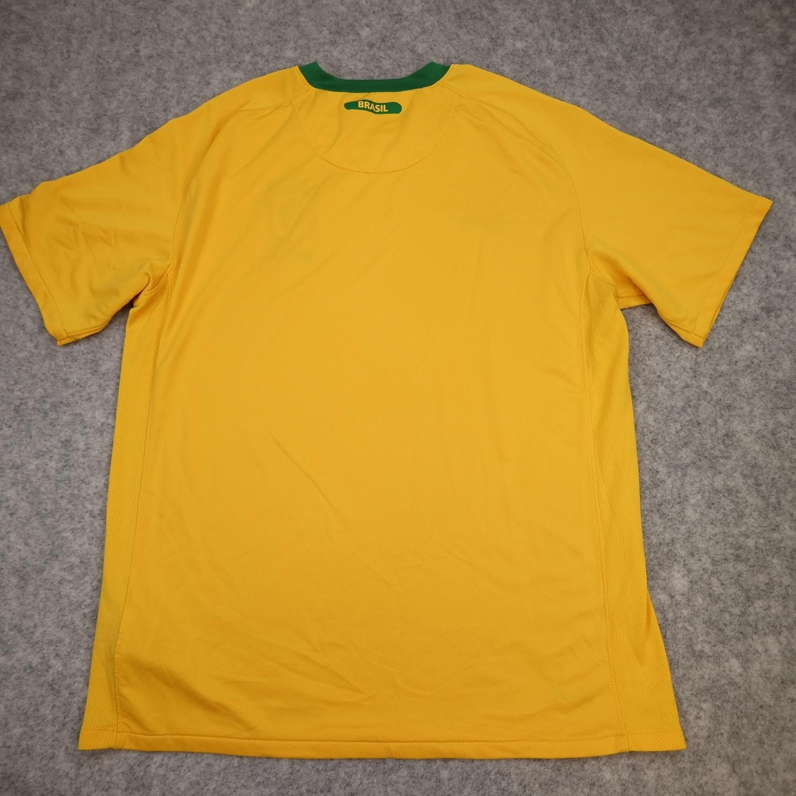 Brazil Home Shirt Mens Large Yellow 2010 2011 Nike Dri Fit Soccer Jersey Top photo 5