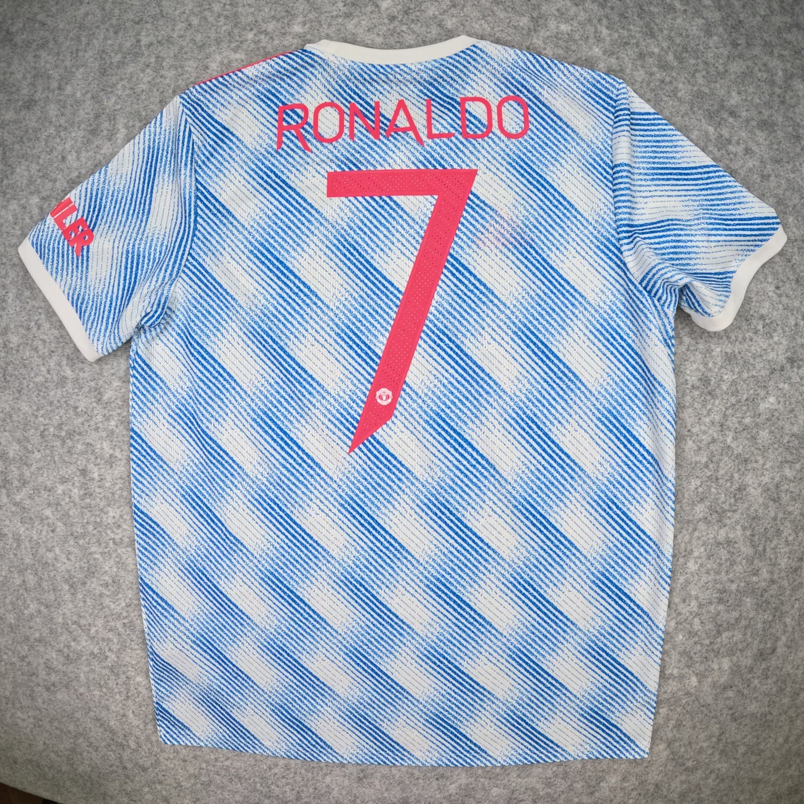 Manchester United Football Shirt Large Away 2021 22 adidas Ronaldo 7 Jersey