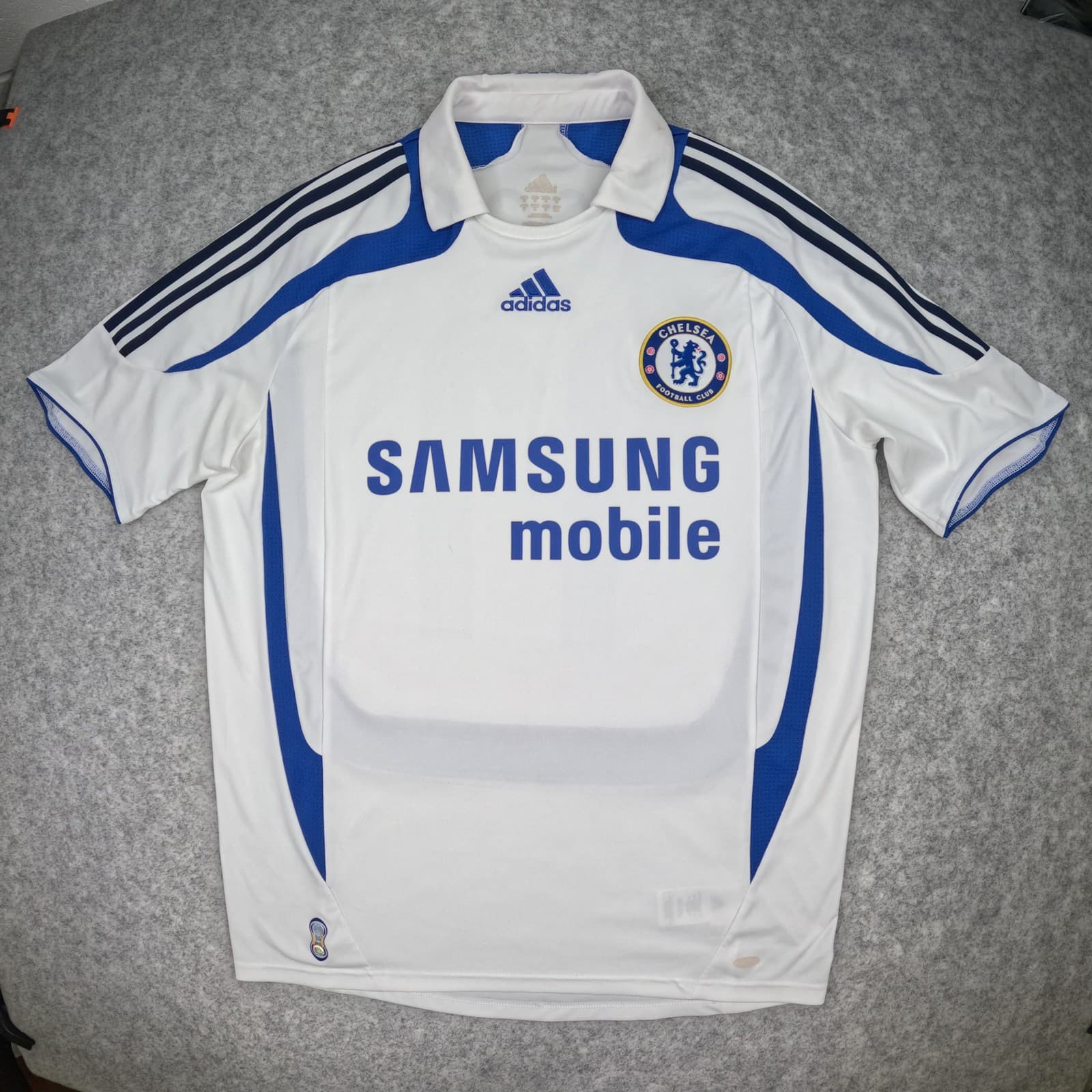 Chelsea Football Shirt Medium White 2007 2008 adidas Drogba 11 Soccer Jersey photo 3