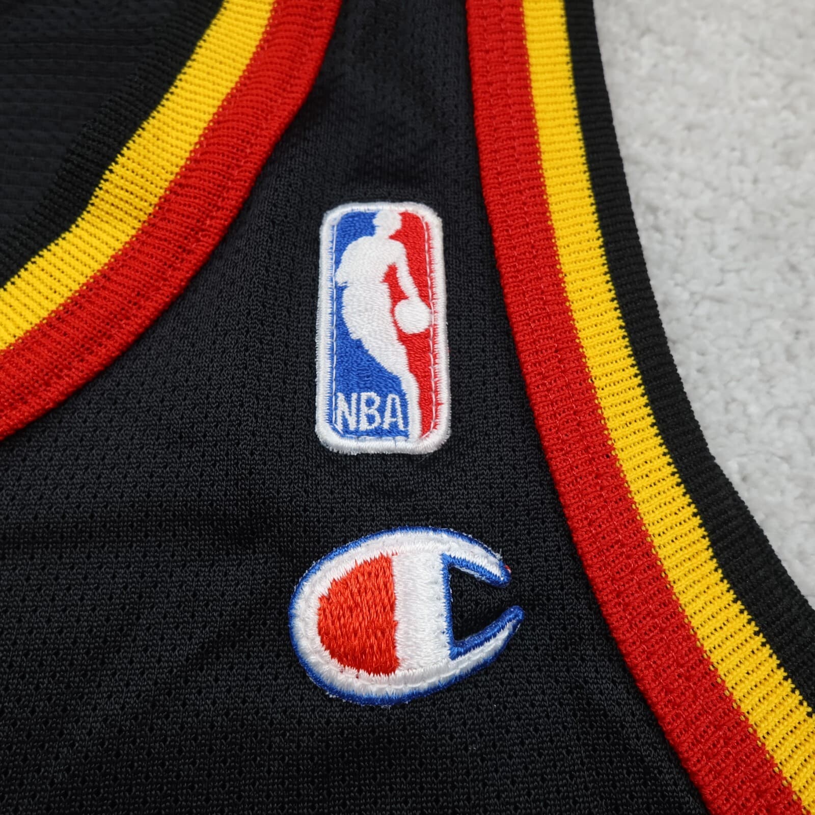 Vintage Atlanta Hawks Jersey Large Champion 90s NBA Christian Laettner 44 photo 4