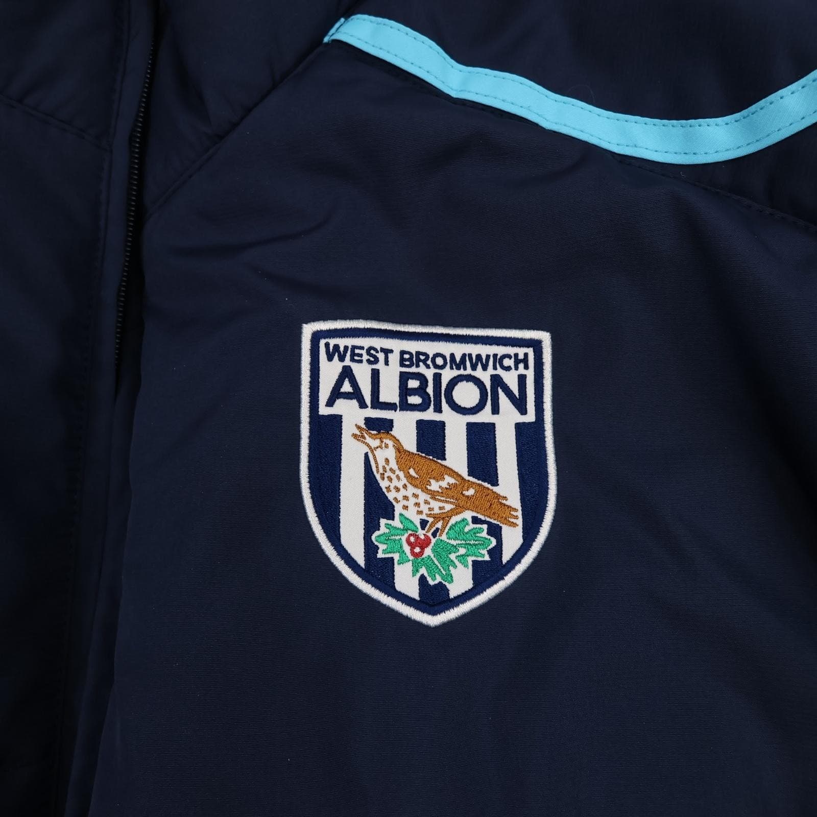 West Bromwich Albion Jacket Mens Large Navy EPL Football Umbro Padded Coat photo 4