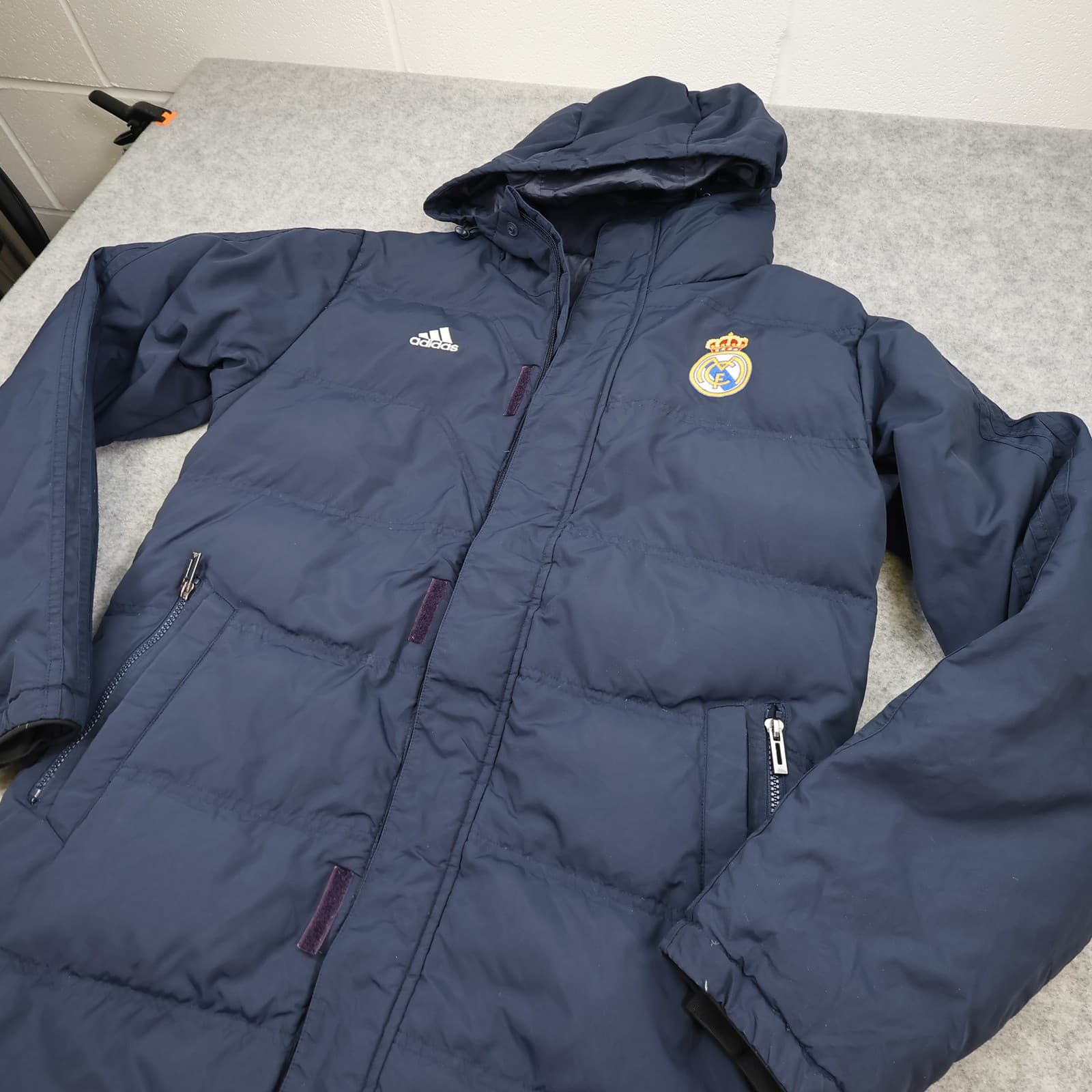 Vintage Real Madrid Jacket Mens Medium Navy Football Hooded Padded Winter Coat photo 2