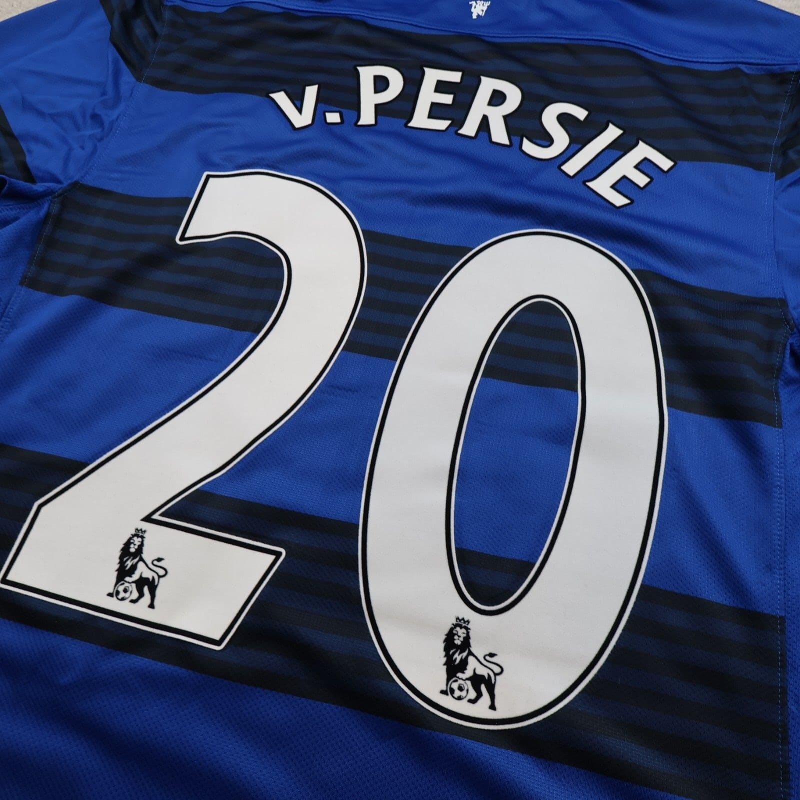 Manchester United Shirt Medium Away Blue Home Kit 2011 2012 Jersey Van Persie photo 9