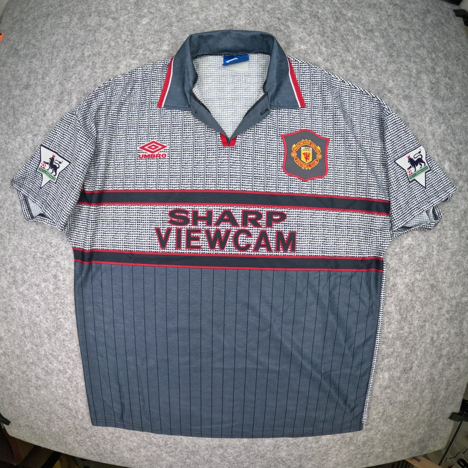 Manchester United Football Shirt Extra Large 1995 1996 Grey Away Umbro Cantona photo 2