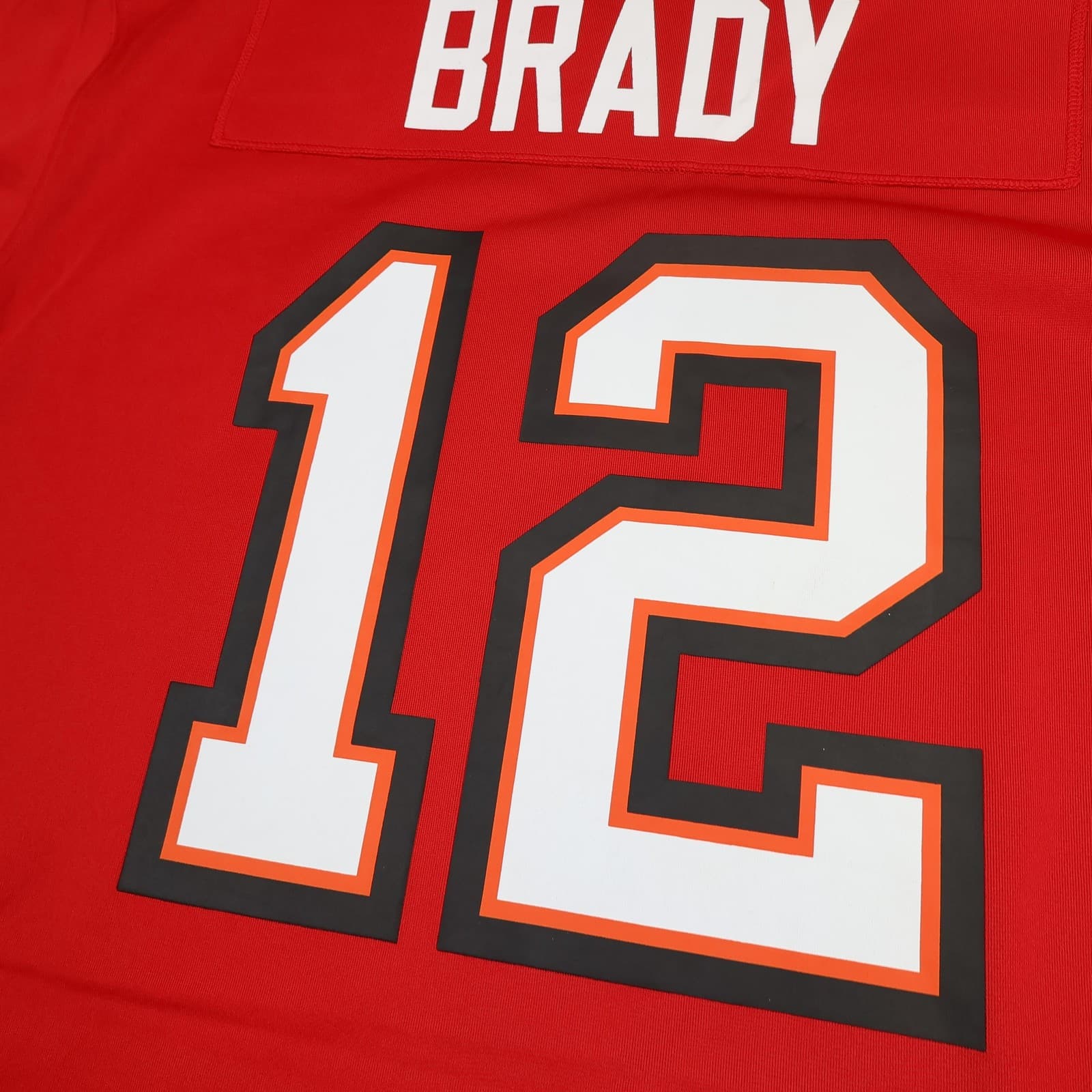 Tampa Bay Buccaneers Football Jersey Mens Large Red NFL Nike Brady 12 On Field photo 9