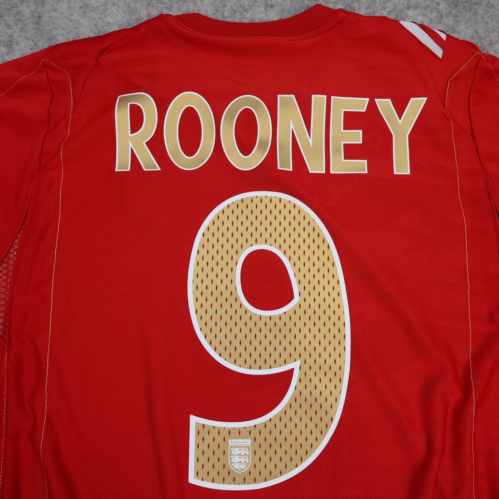 England Away Shirt Mens Medium Red 2006 2008 Football Umbro Rooney 9 Jersey photo 3
