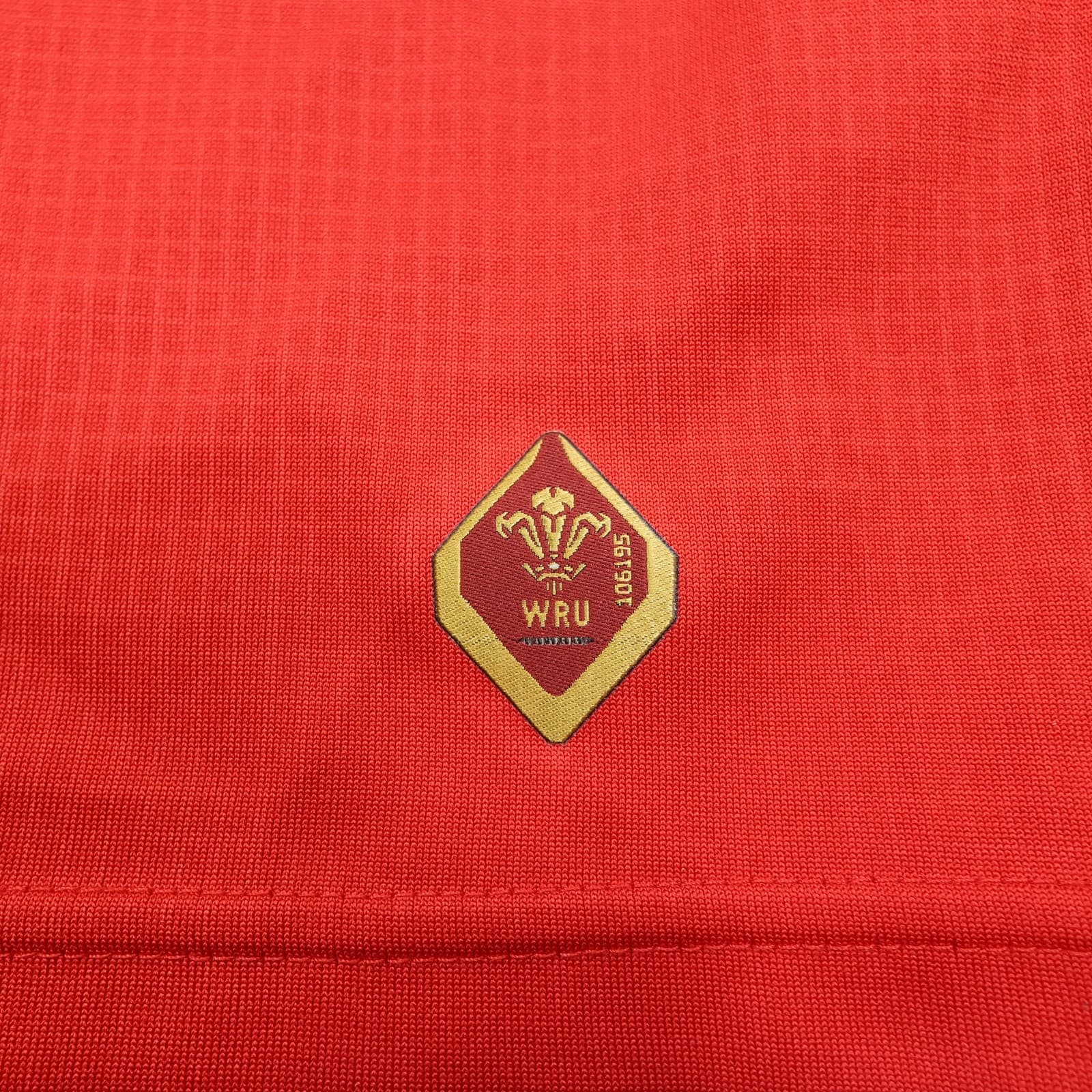 Wales Rugby Shirt Mens XL Red Rugby Union Under Armour Admiral 2016 Jersey photo 3