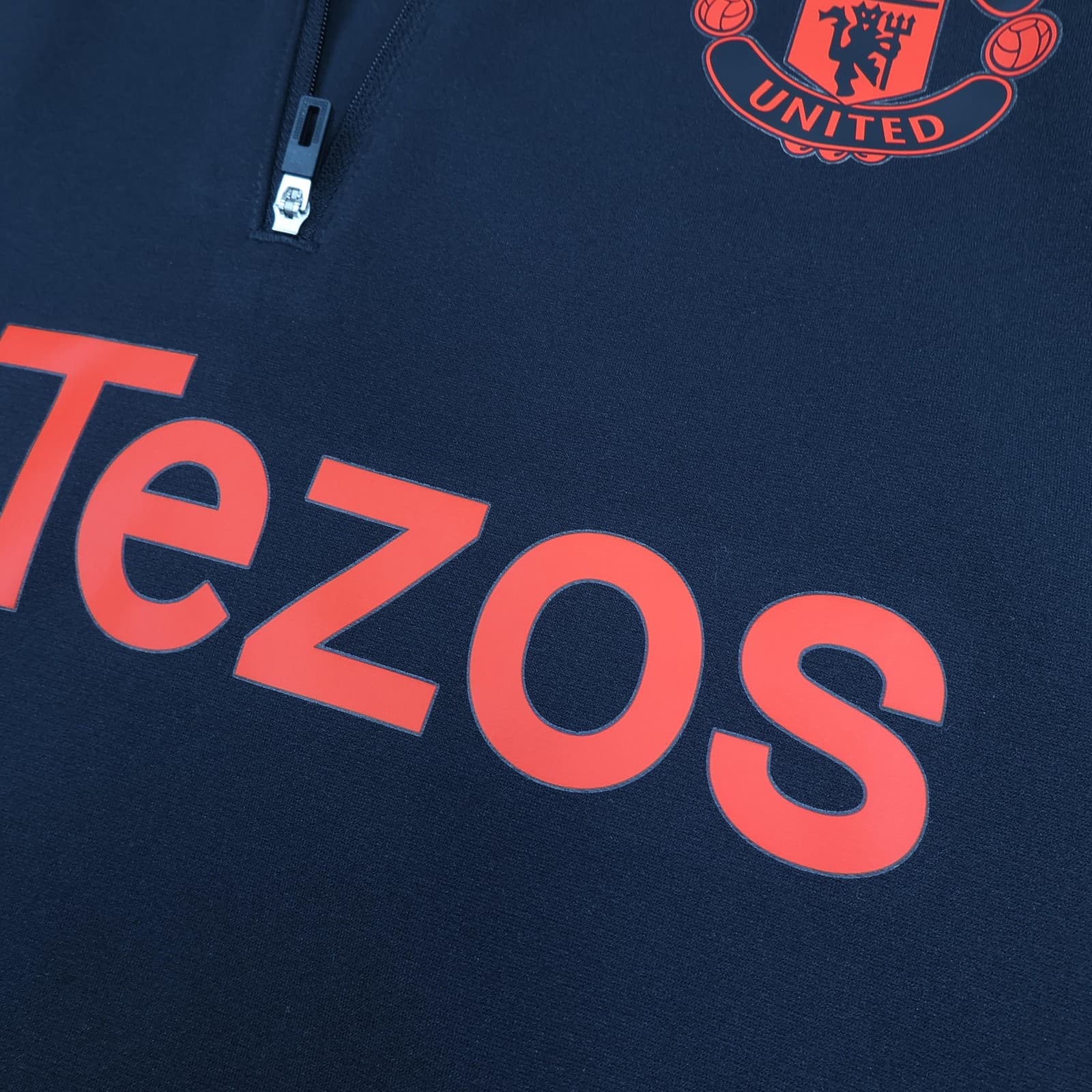 Manchester United Training Top Mens Medium Black EPL Football Adidas Tezos 22 23 photo 4