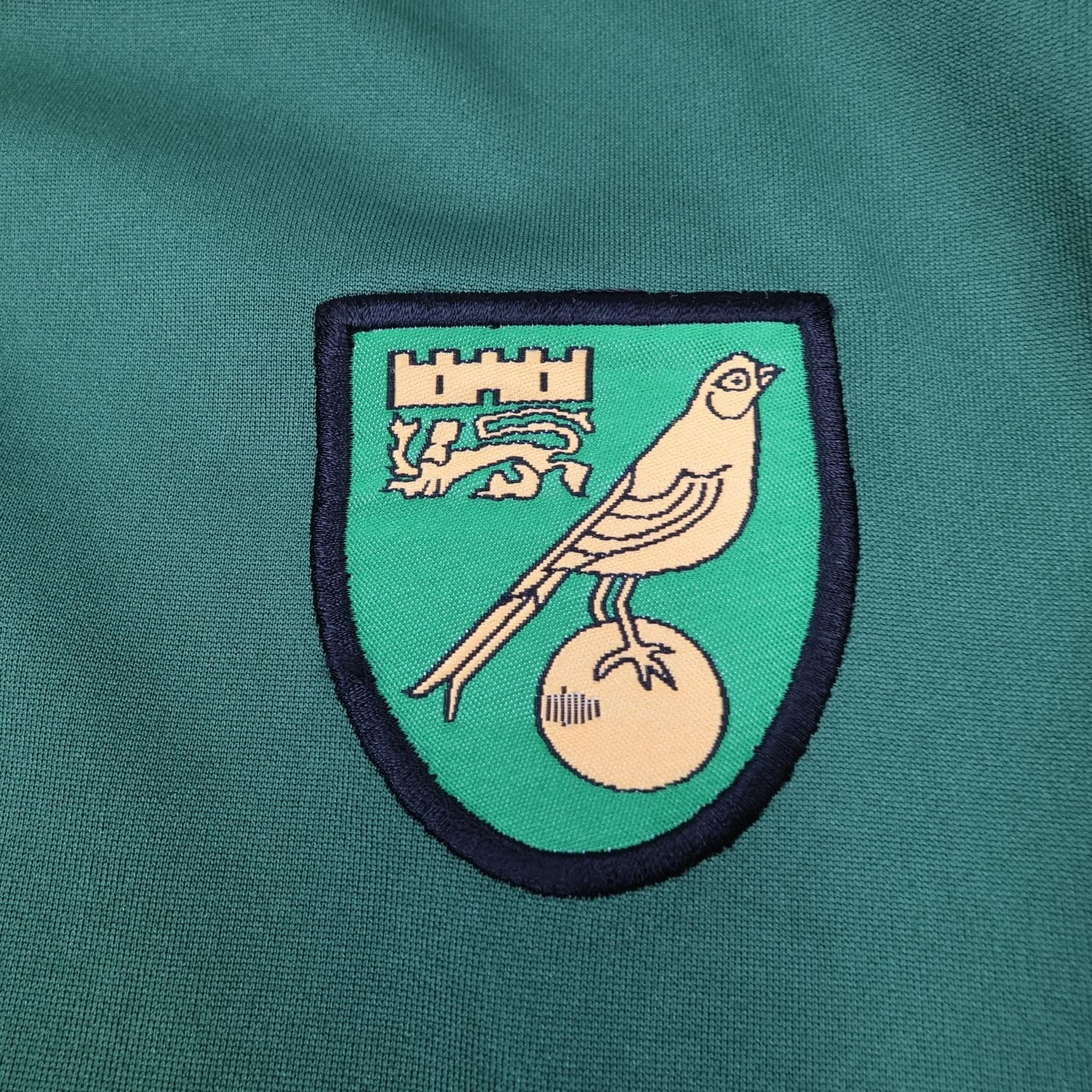 Norwich City Shirt Mens XL Green 2003 2004 Xara Lotus Sponsor Soccer Jersey photo 5