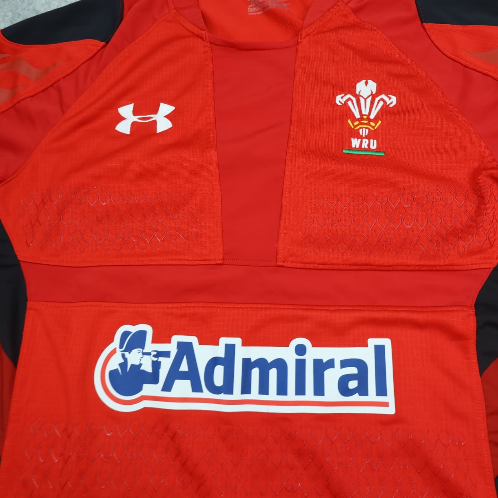 Wales Rugby Shirt Large Red Home Kit 2013 2014 Under Armour Jersey Admiral 43" photo 3