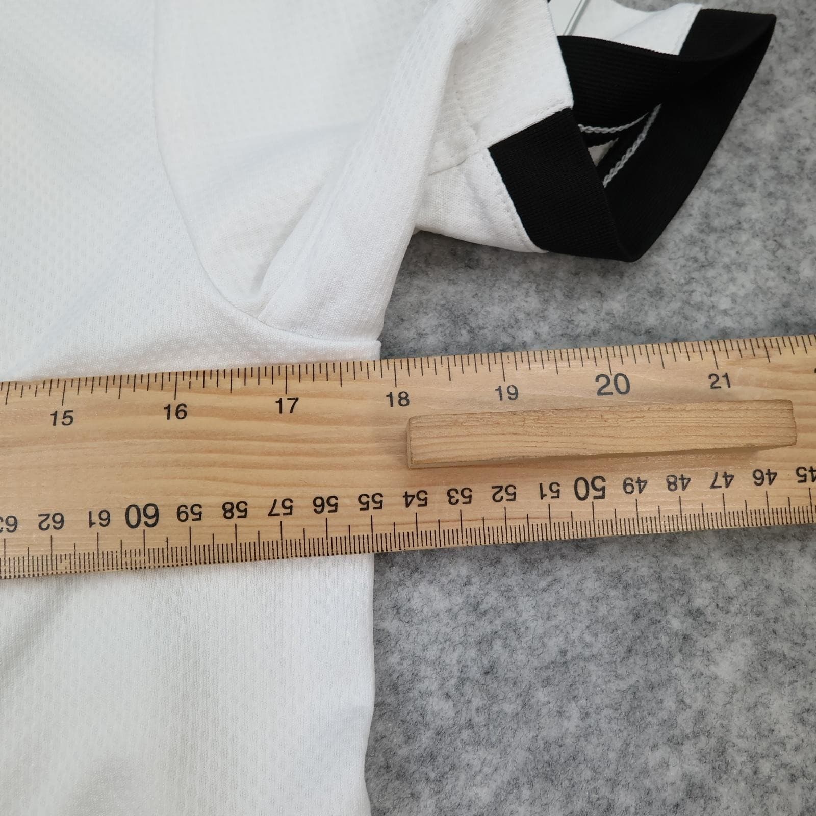 Valencia CF Shirt Kids 13-14 Years White Home 2020 2021 Soccer Jersey Puma photo 8