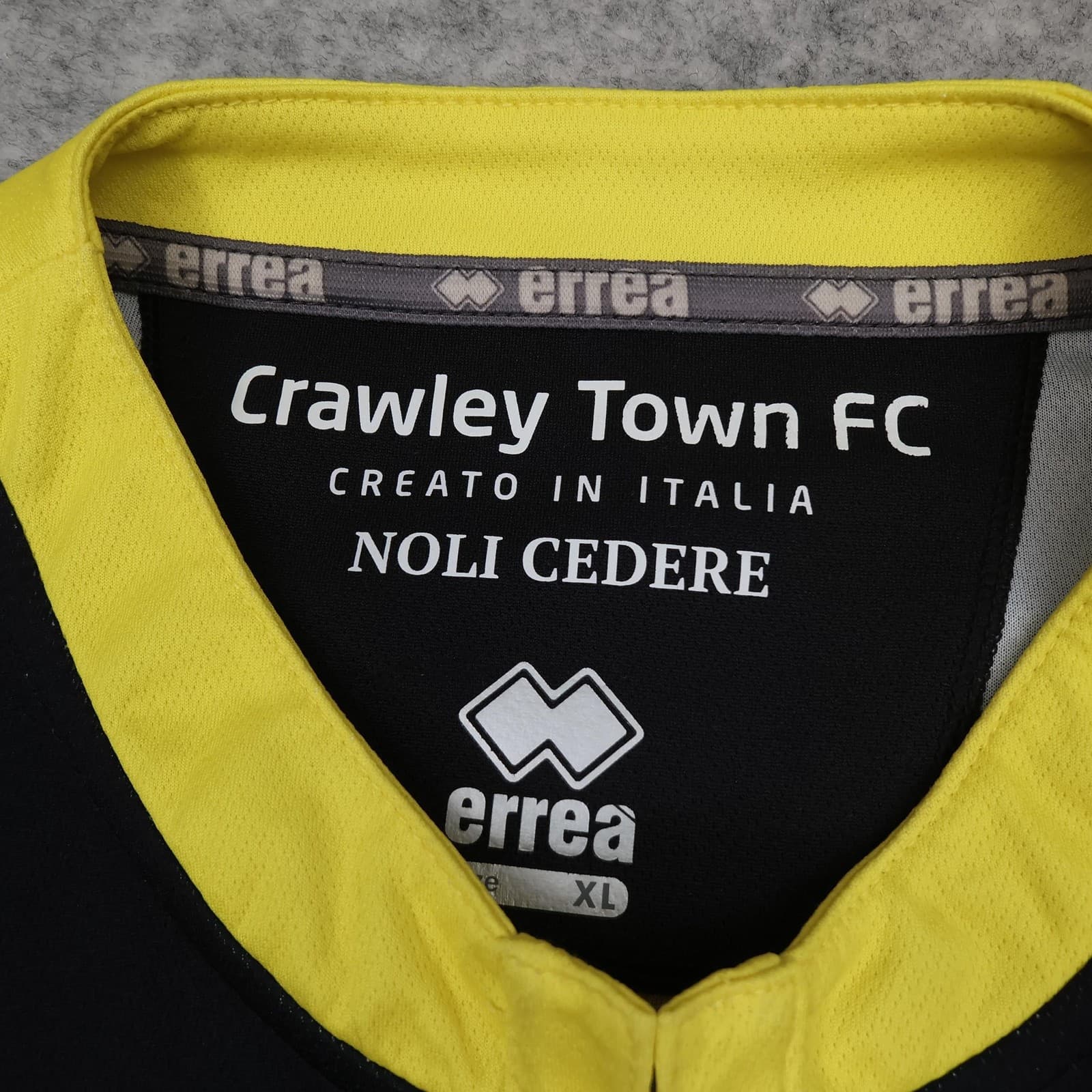 Crawley Town Shirt Mens XL Black 2018 2019 Errea Soccer Jersey photo 5