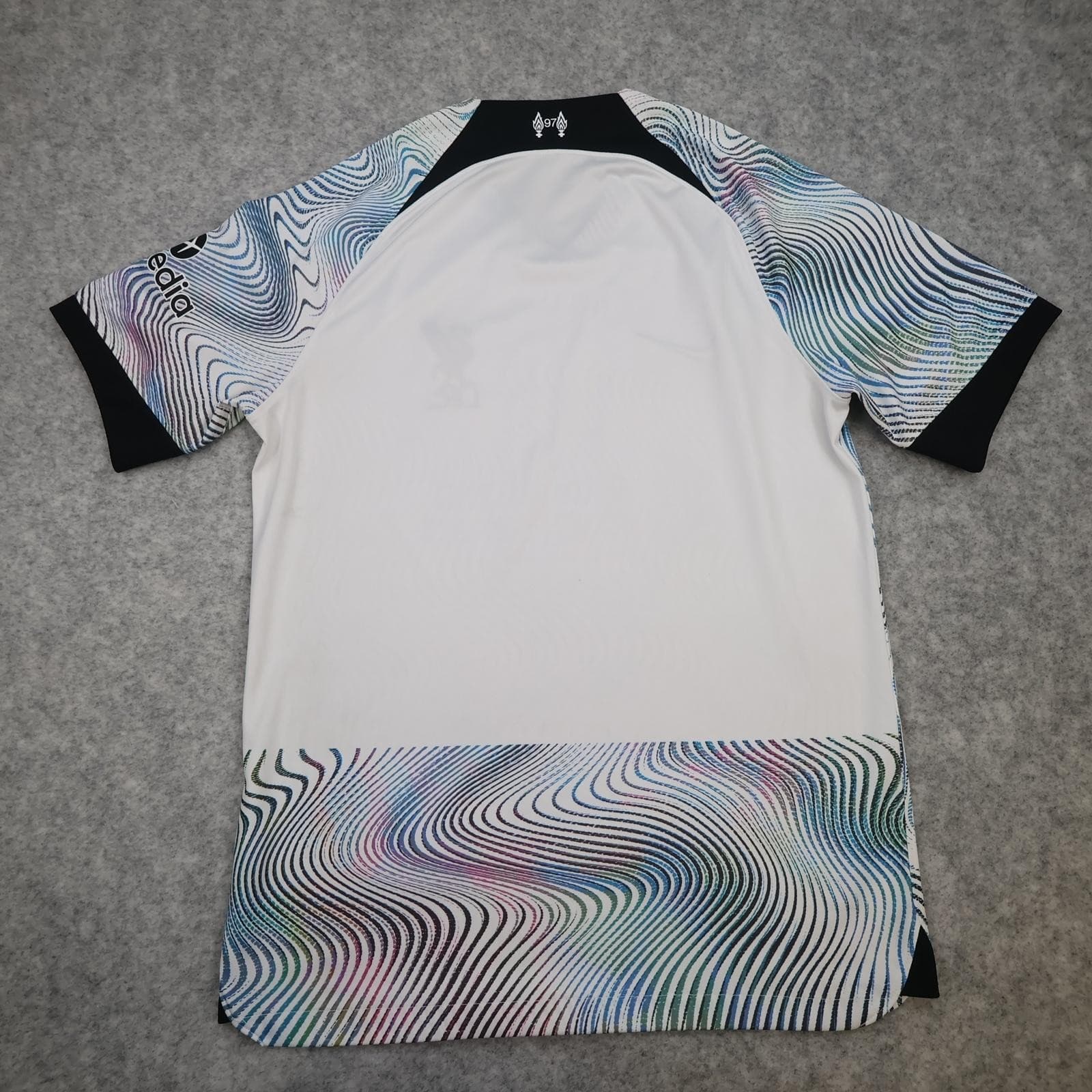 Liverpool Away Shirt Mens Medium Multi 2022 2023 Nike Standard Chartered photo 2