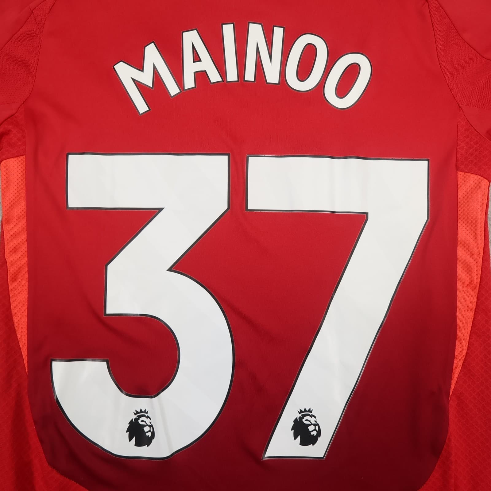 Manchester United Shirt 11-12 Years Red Home 2024 2025 Adidas Jersey Mainoo 37 photo 3