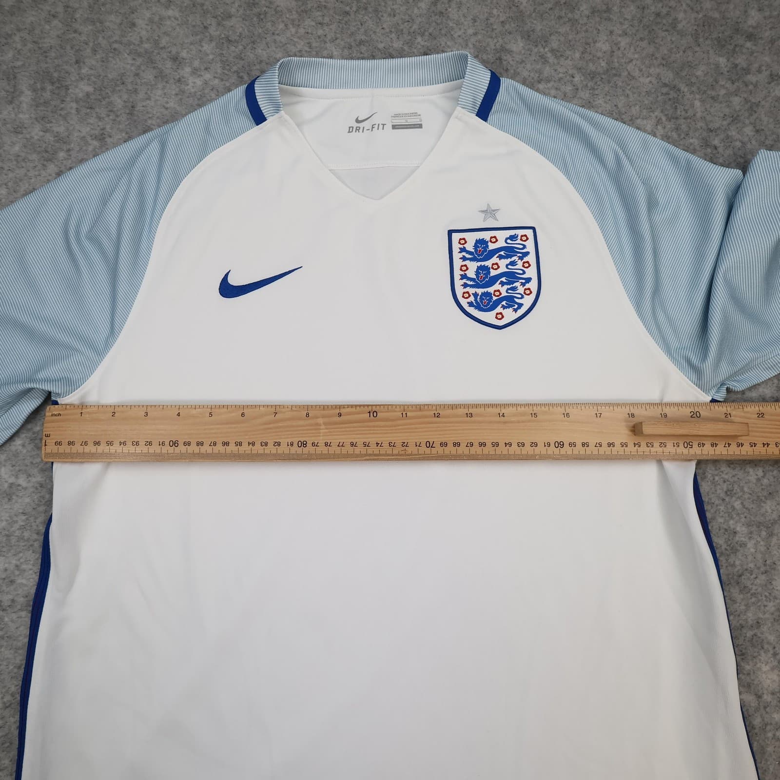 England Home Shirt Mens Large White 2016 2017 Football Nike Dri Fit Jersey Top photo 9